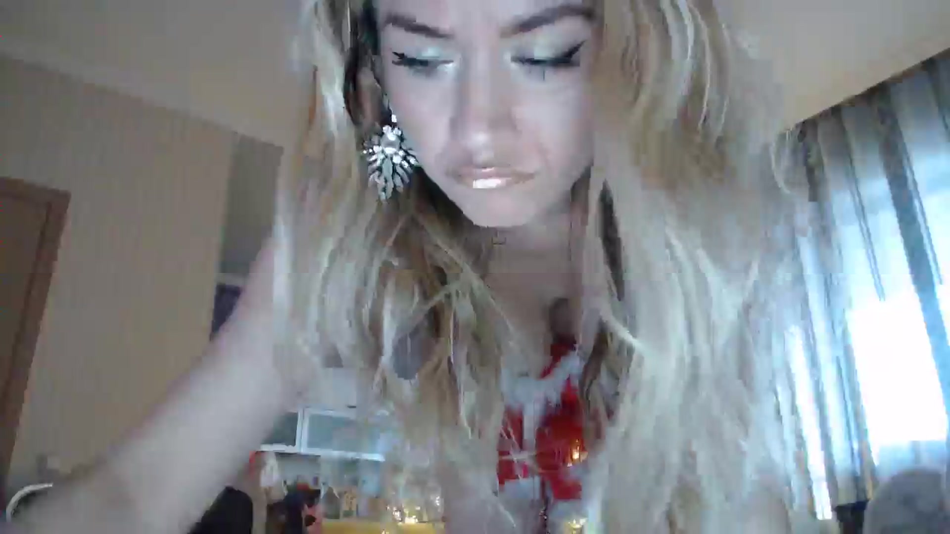 Gallery image thumbnail from SweetyKimmy's myfreecams stream on, 12/23/2024, 06:33 image 16 of 20