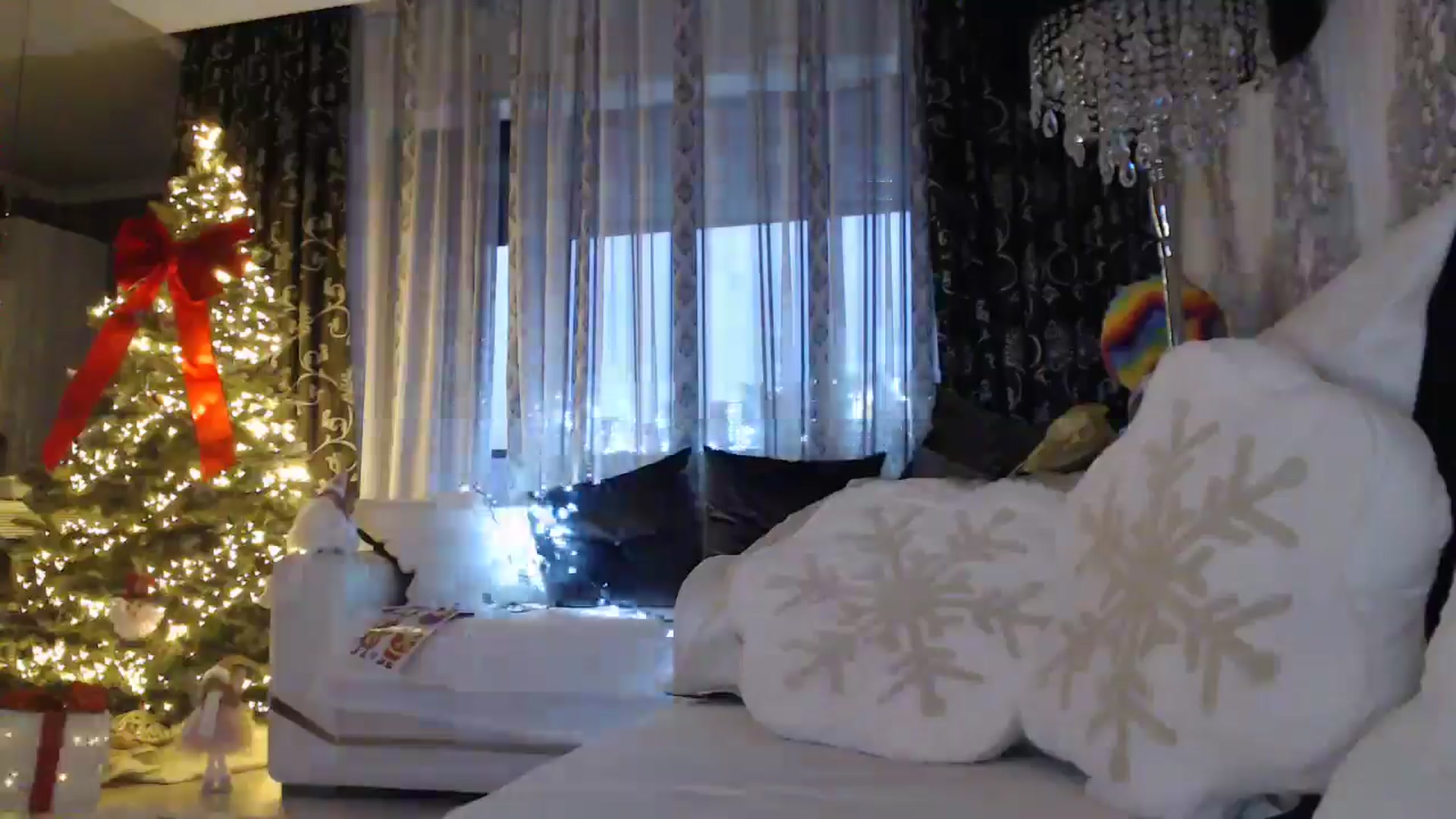 Gallery image thumbnail from SweetyKimmy's myfreecams stream on, 12/24/2024, 06:37 image 4 of 20