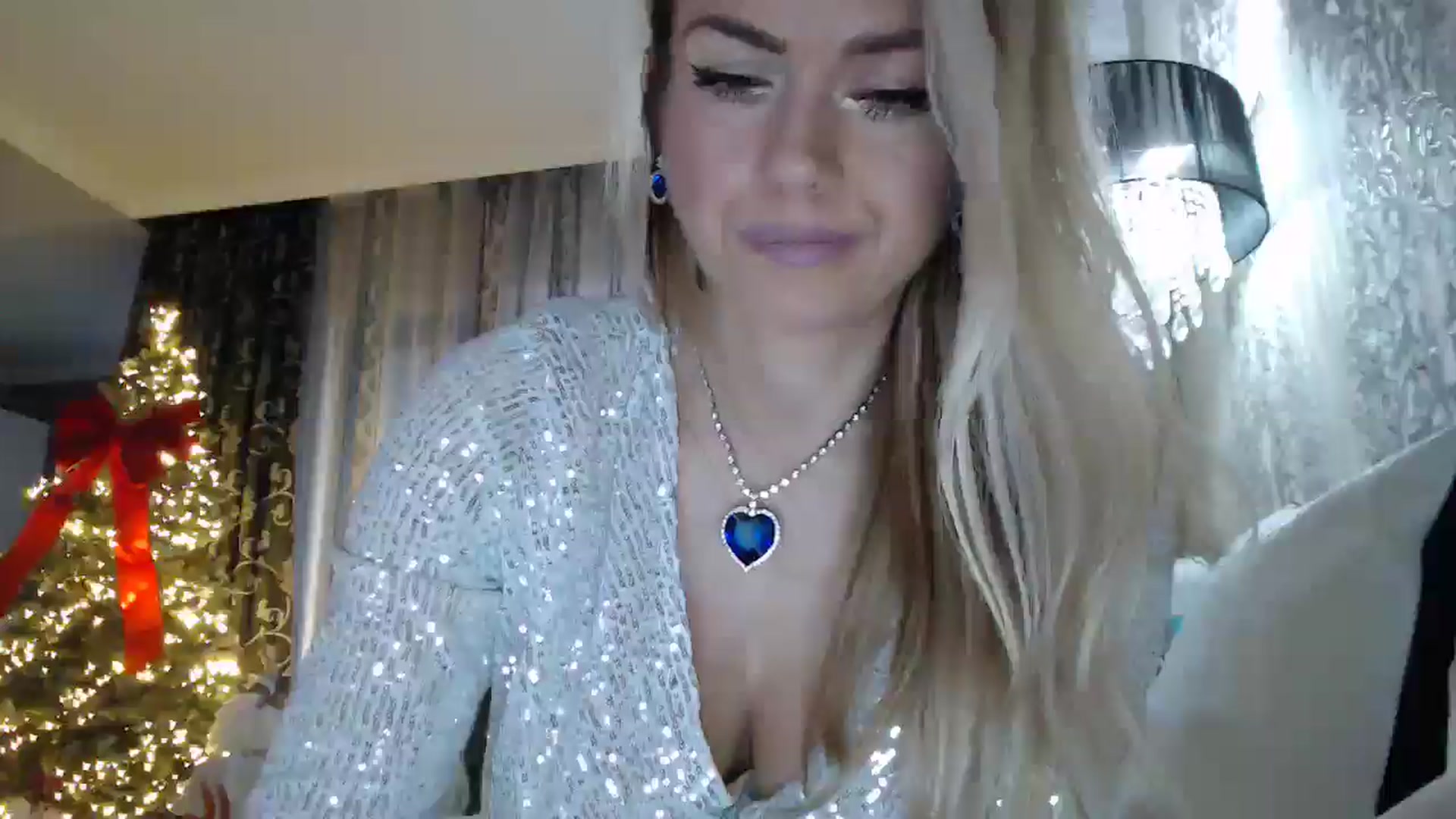 Gallery image thumbnail from SweetyKimmy's myfreecams stream on, 12/27/2024, 08:00 image 3 of 20