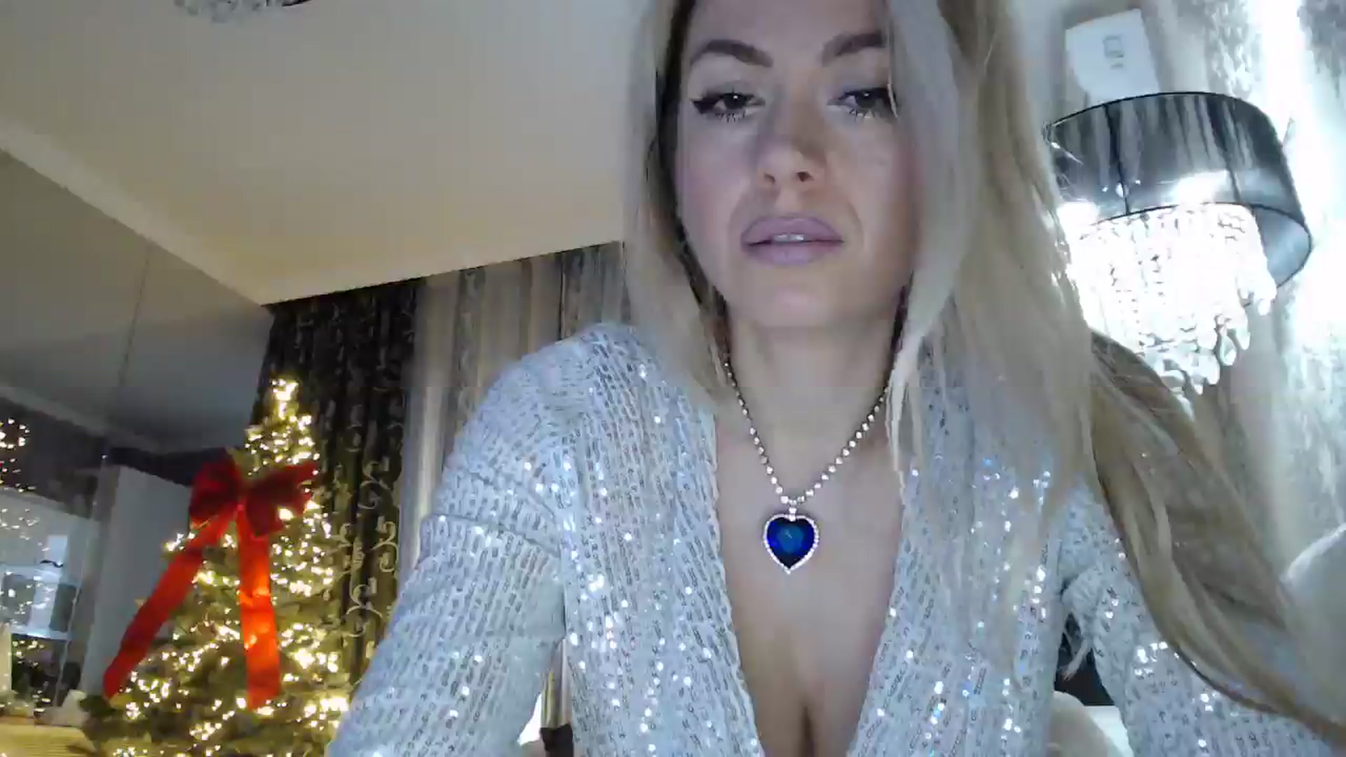 Gallery image thumbnail from SweetyKimmy's myfreecams stream on, 12/27/2024, 08:00 image 8 of 20