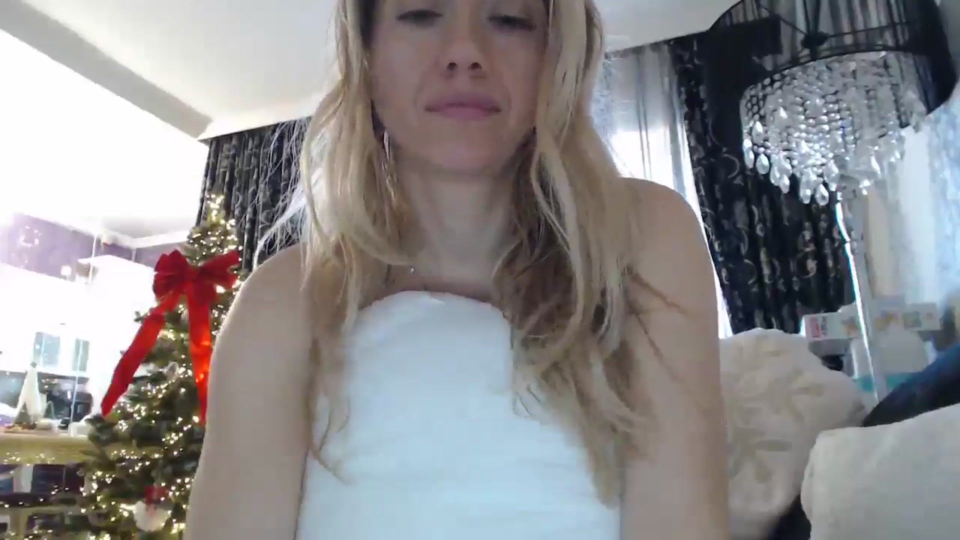 Gallery image thumbnail from SweetyKimmy's myfreecams stream on, 01/02/2025, 07:46 image 7 of 20
