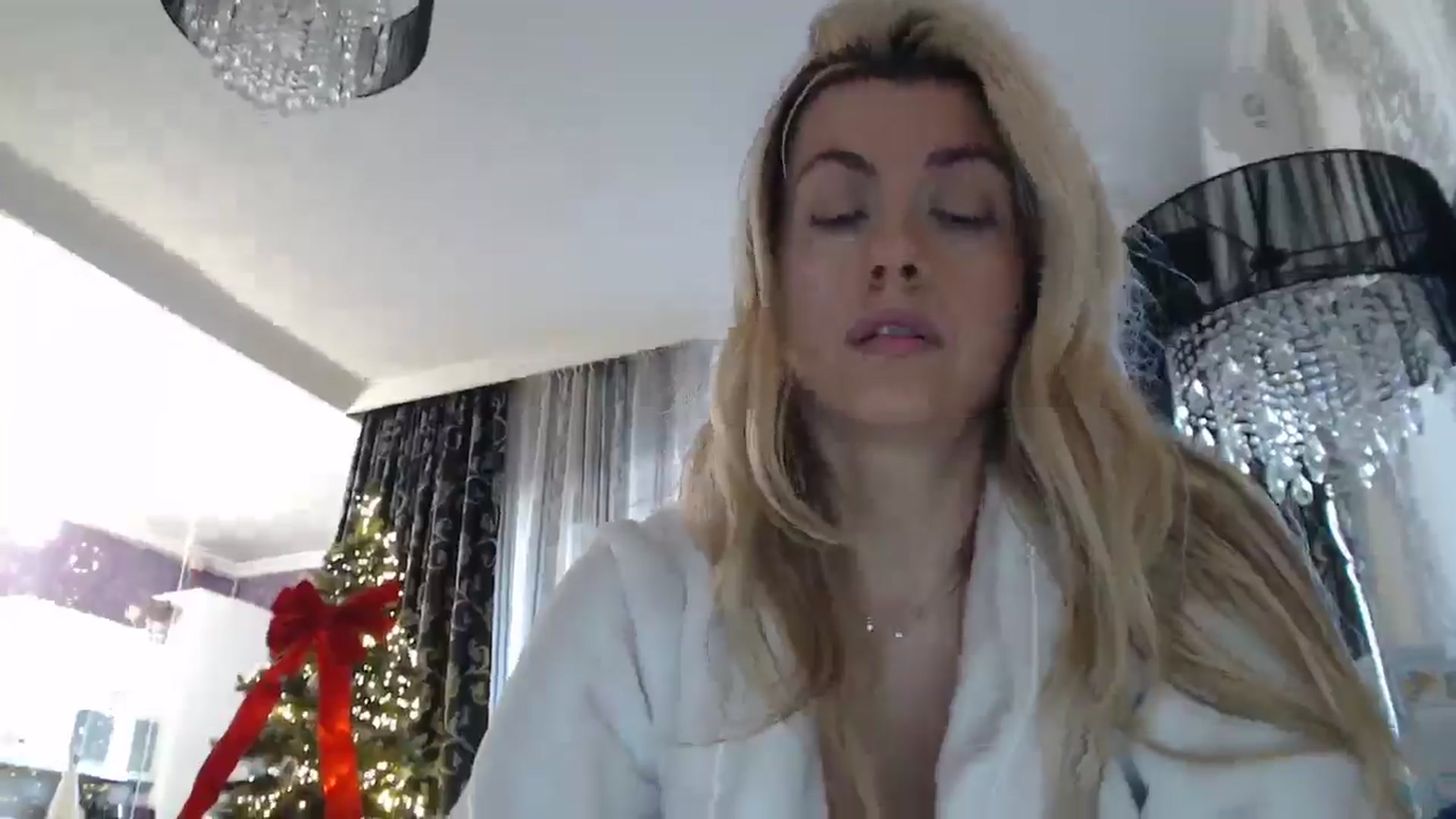 Gallery image thumbnail from SweetyKimmy's myfreecams stream on, 01/02/2025, 07:46 image 19 of 20
