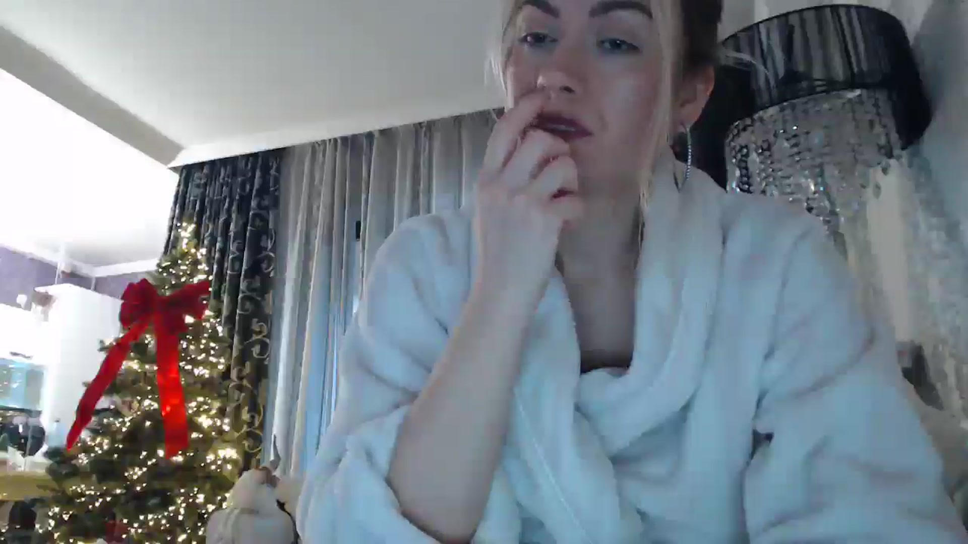 Gallery image thumbnail from SweetyKimmy's myfreecams stream on, 01/03/2025, 06:44 image 15 of 20