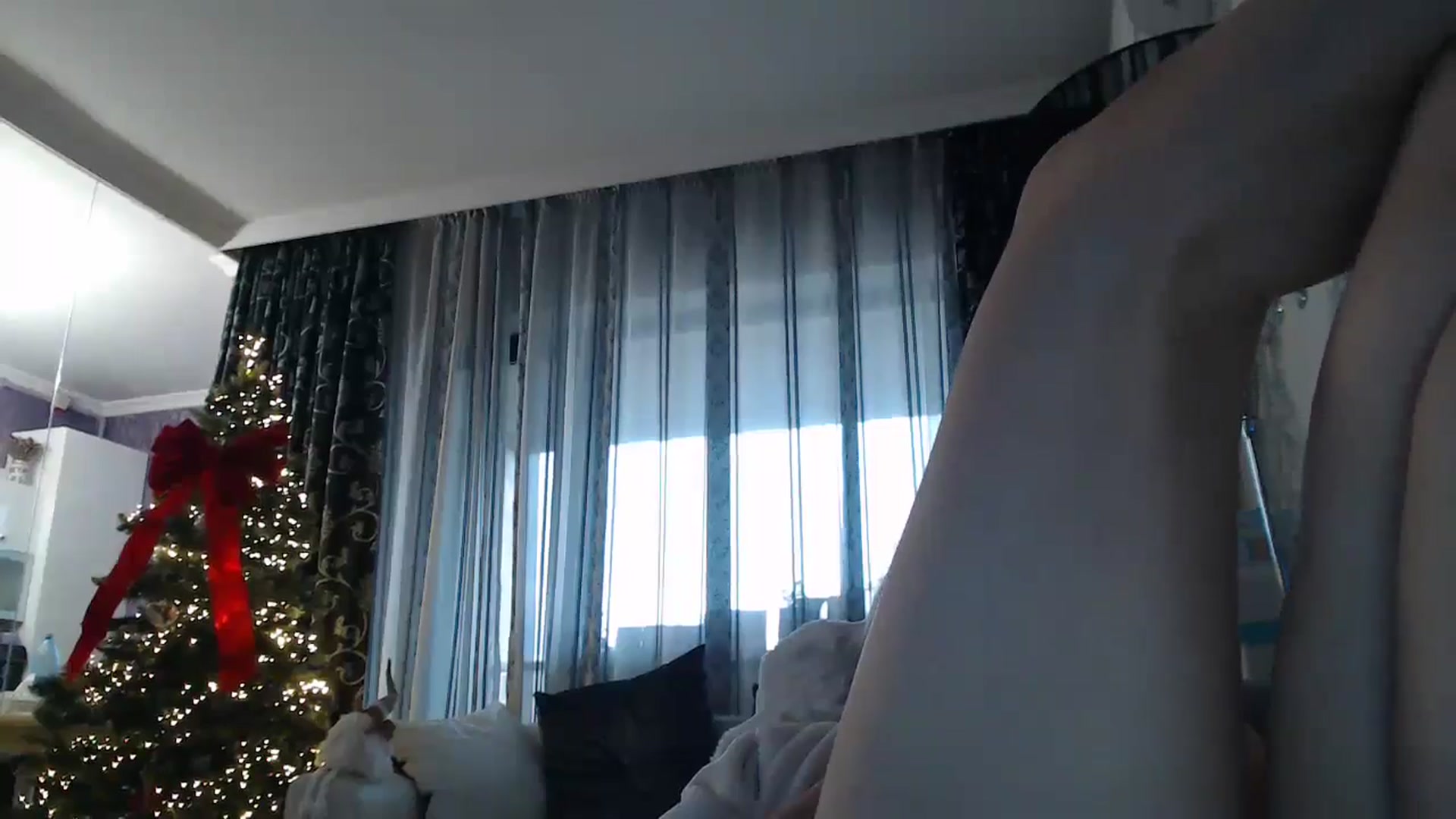 Gallery image thumbnail from SweetyKimmy's myfreecams stream on, 01/03/2025, 07:58 image 6 of 20