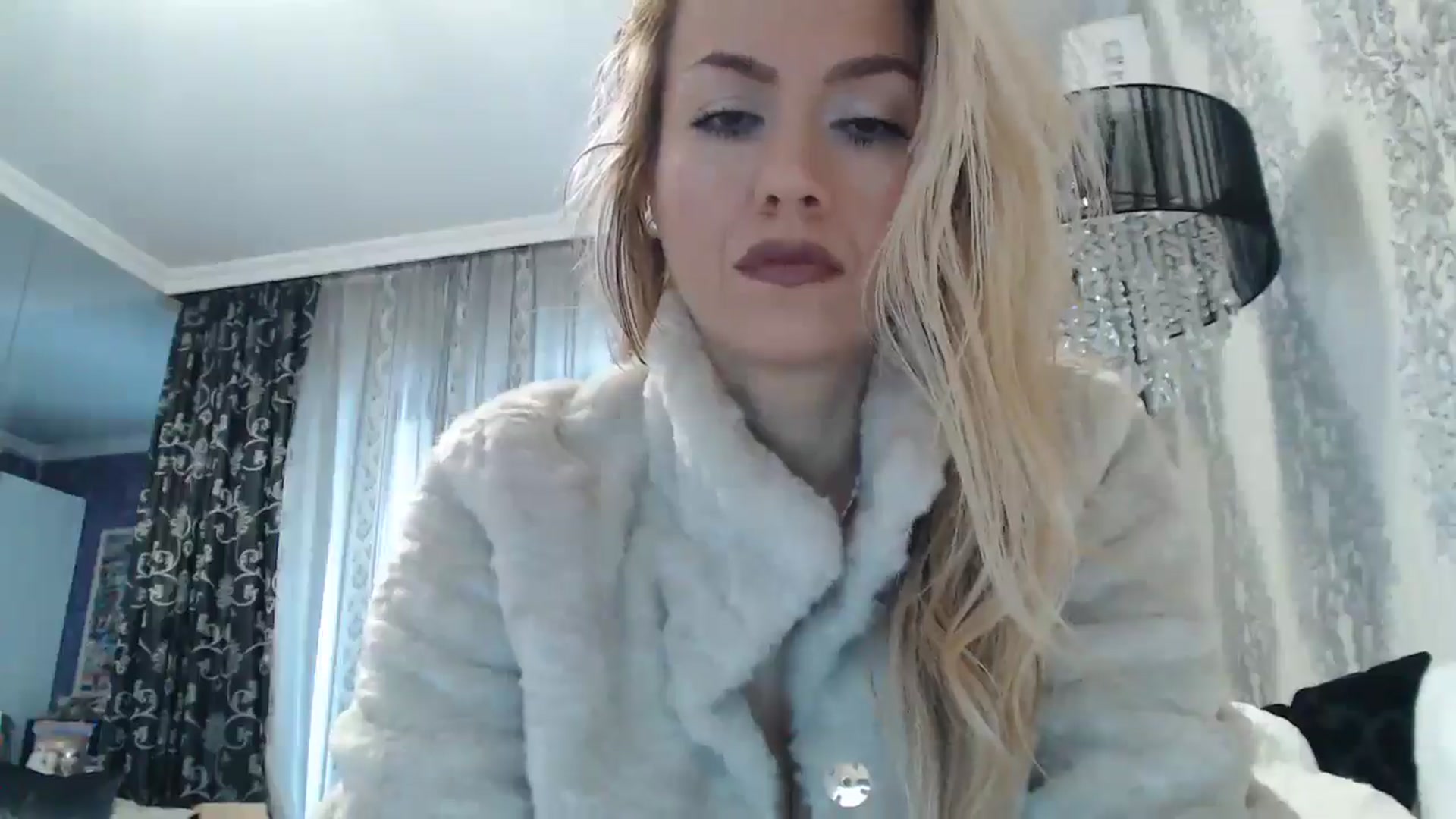 Gallery image thumbnail from SweetyKimmy's myfreecams stream on, 02/17/2025, 06:25 image 7 of 20