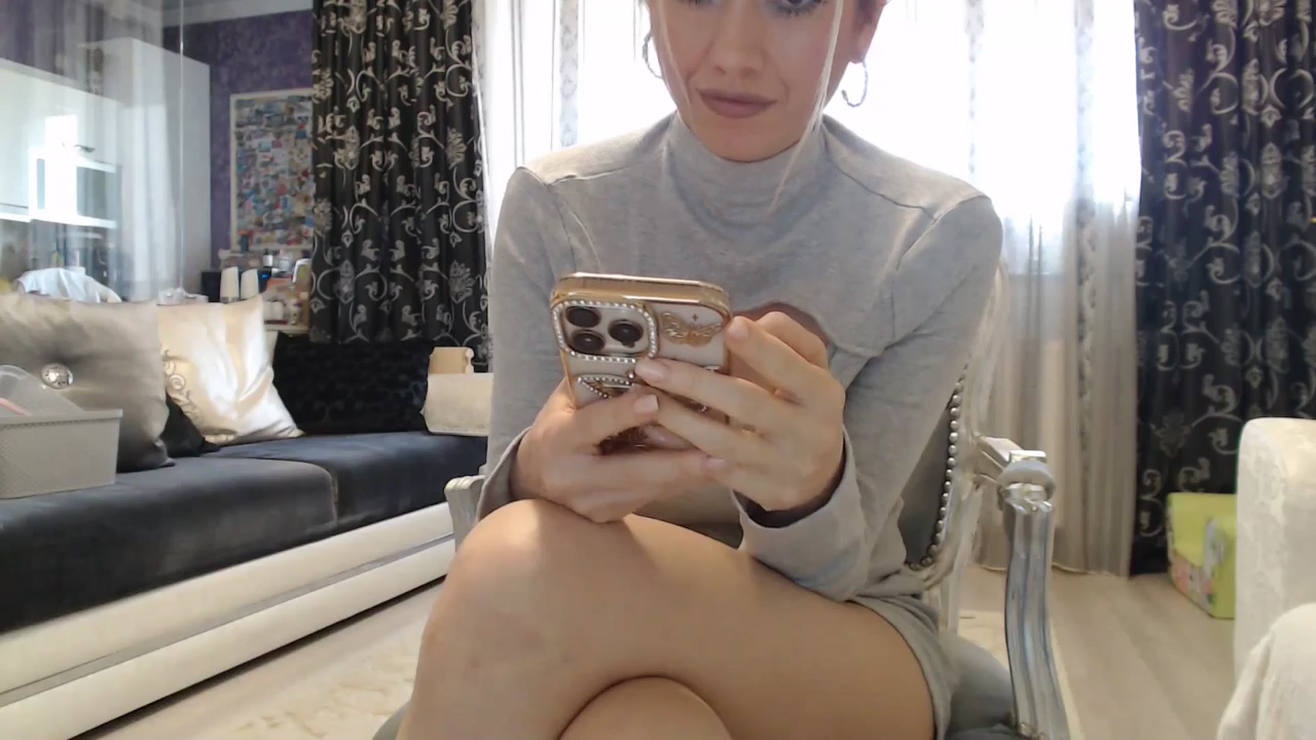 Gallery image thumbnail from SweetyKimmy's myfreecams stream on, 03/25/2025, 07:51 image 12 of 20