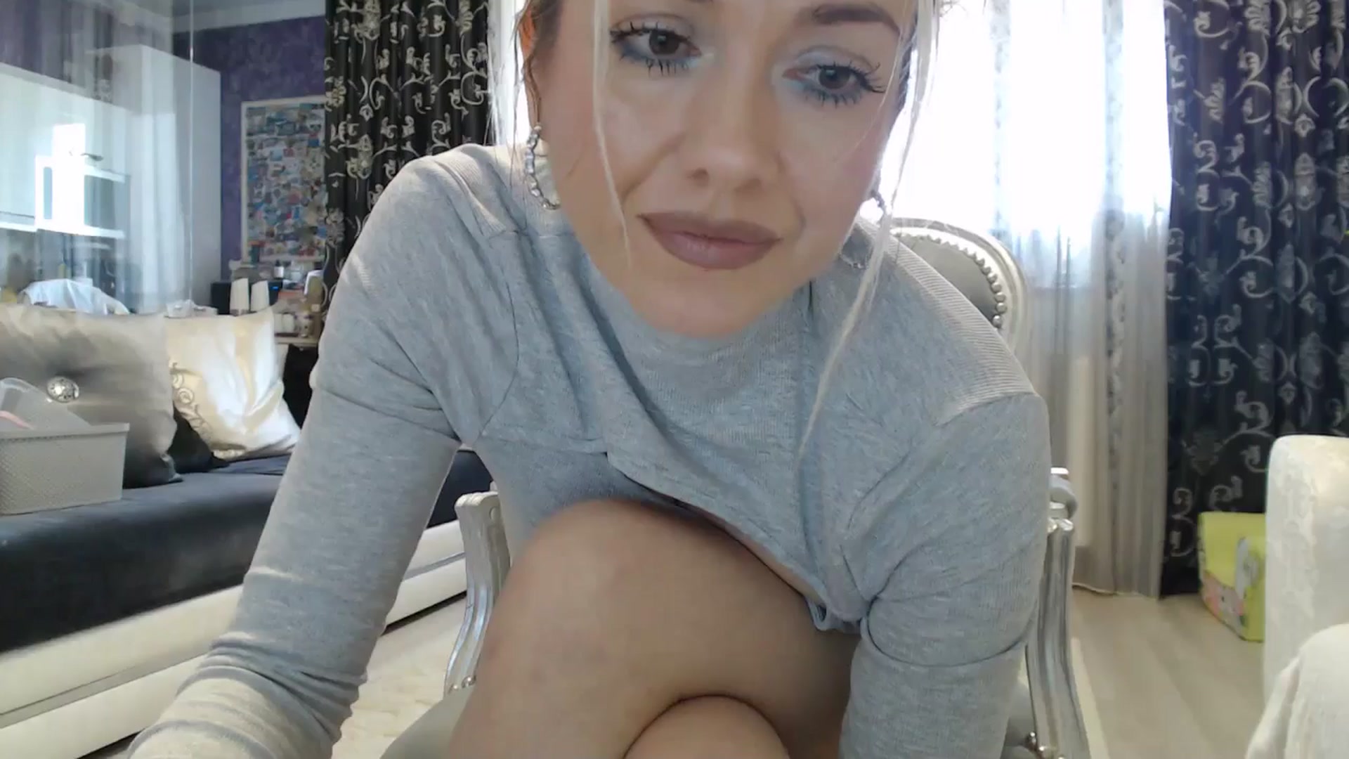 Gallery image thumbnail from SweetyKimmy's myfreecams stream on, 03/25/2025, 07:51 image 18 of 20