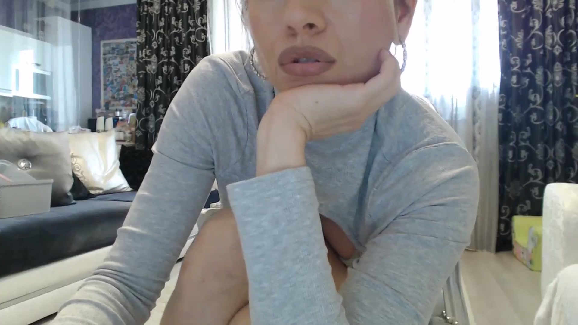 Gallery image thumbnail from SweetyKimmy's myfreecams stream on, 03/25/2025, 07:51 image 10 of 20