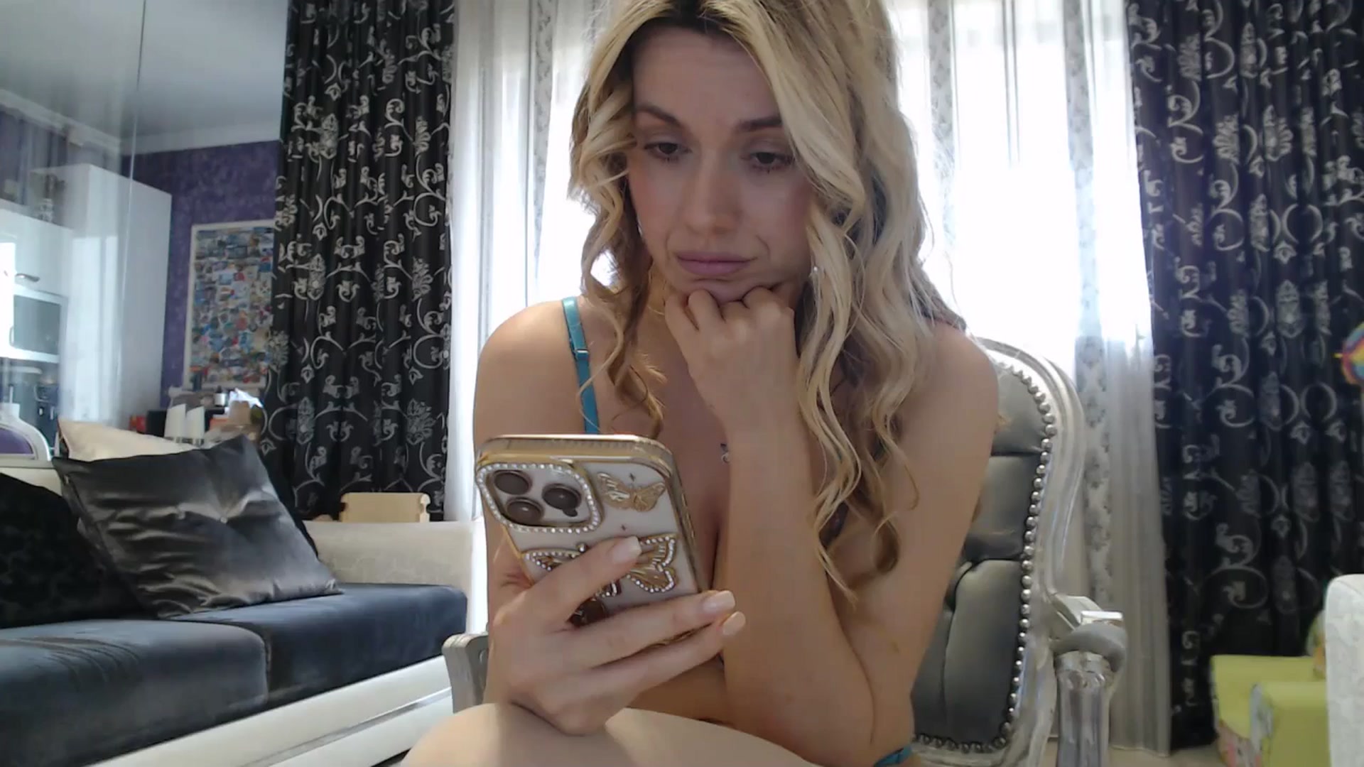 Gallery image thumbnail from SweetyKimmy's myfreecams stream on, 03/26/2025, 07:48 image 19 of 20