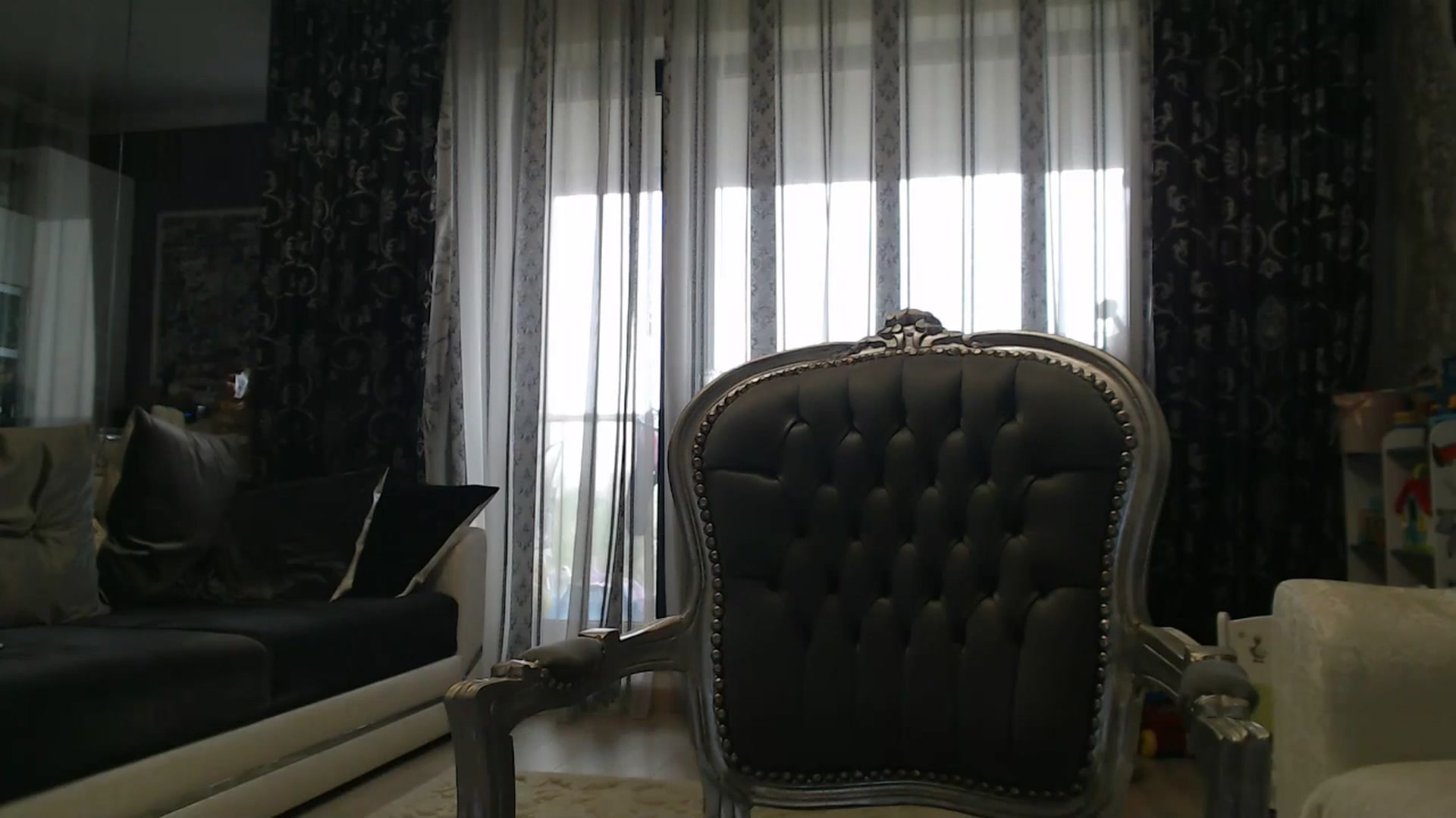 Gallery image thumbnail from SweetyKimmy's myfreecams stream on, 05/06/2025, 06:46 image 4 of 20