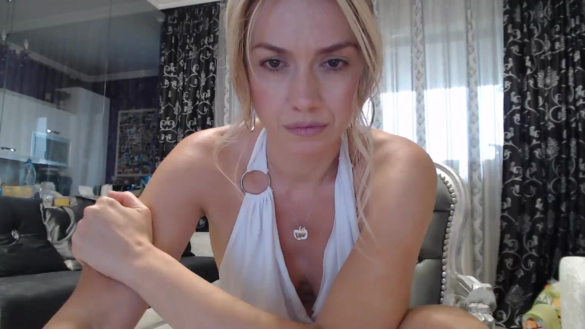 Gallery image thumbnail from SweetyKimmy's myfreecams stream on, 08/18/2025, 07:08 image 11 of 20
