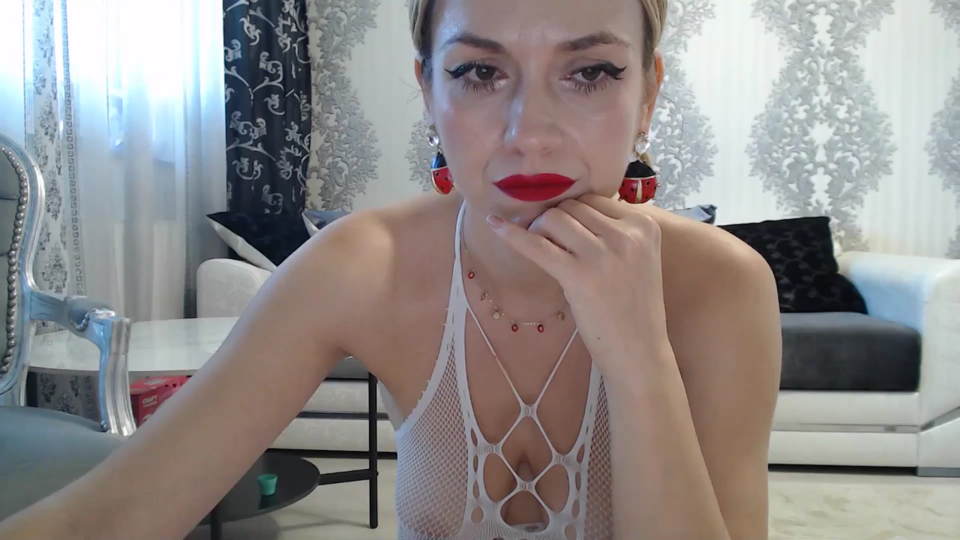 Gallery image thumbnail from SweetyKimmy's myfreecams stream on, 09/16/2025, 06:15 image 8 of 20