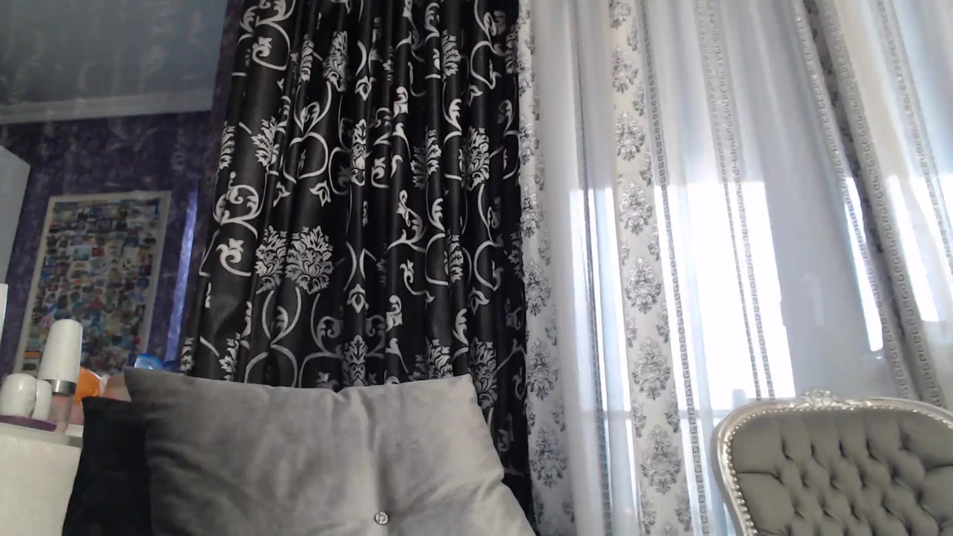 Gallery image thumbnail from SweetyKimmy's myfreecams stream on, 09/17/2025, 06:34 image 11 of 20