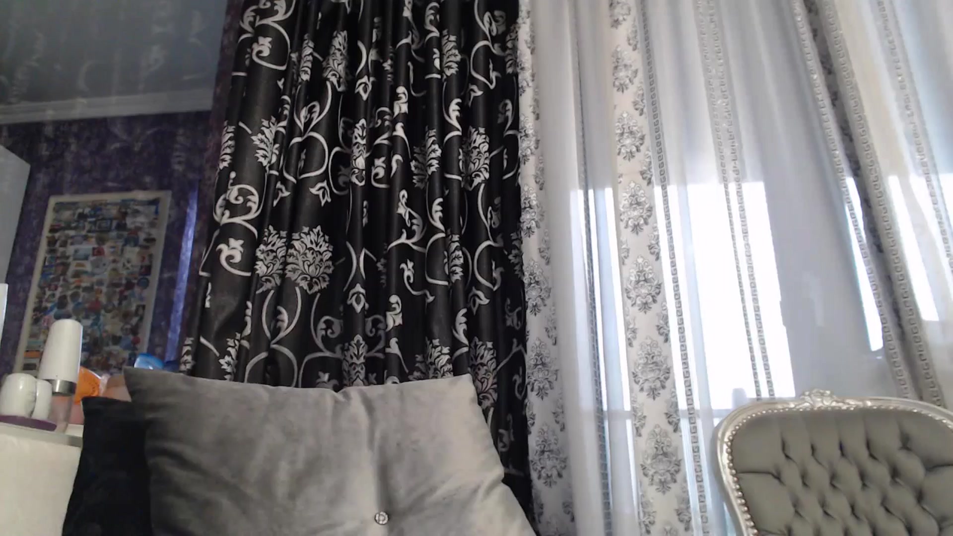 Gallery image thumbnail from SweetyKimmy's myfreecams stream on, 09/17/2025, 06:34 image 10 of 20