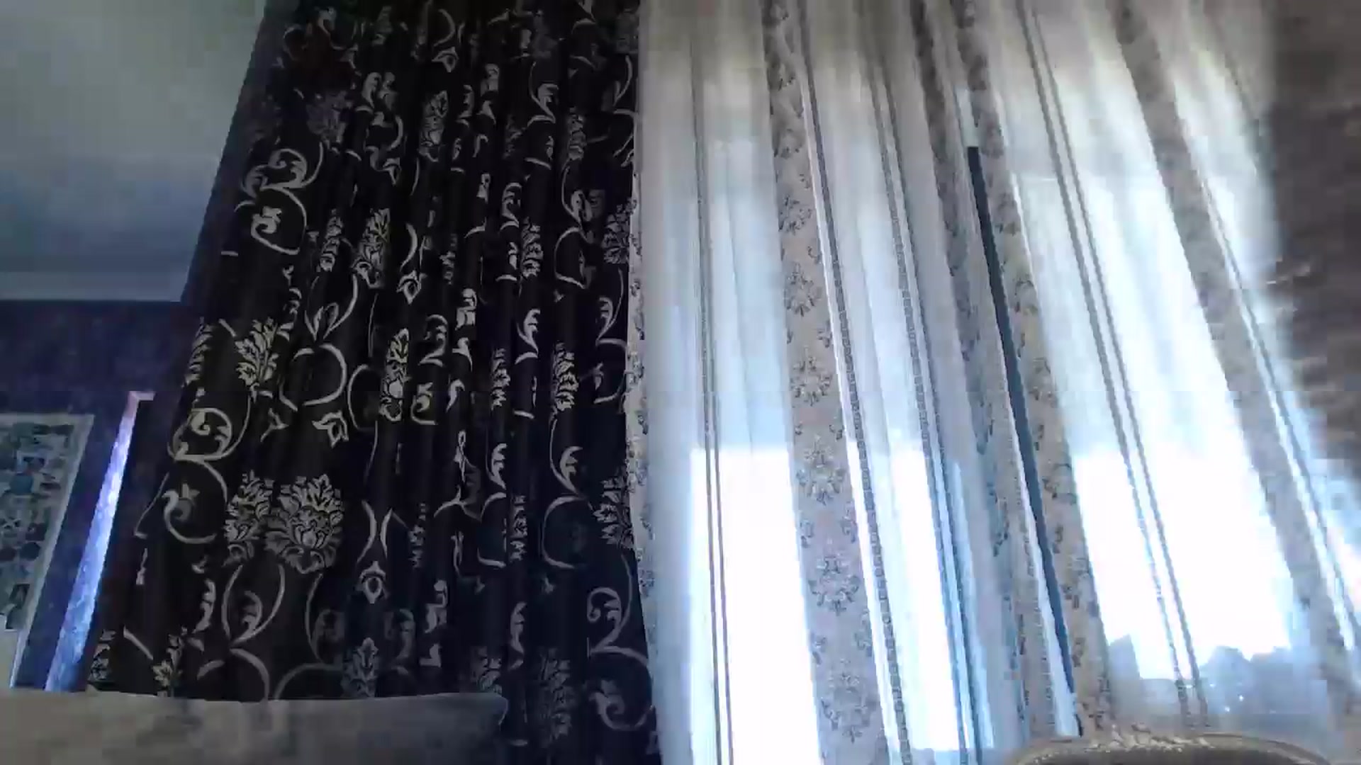 Gallery image thumbnail from SweetyKimmy's myfreecams stream on, 09/19/2025, 06:46 image 10 of 20