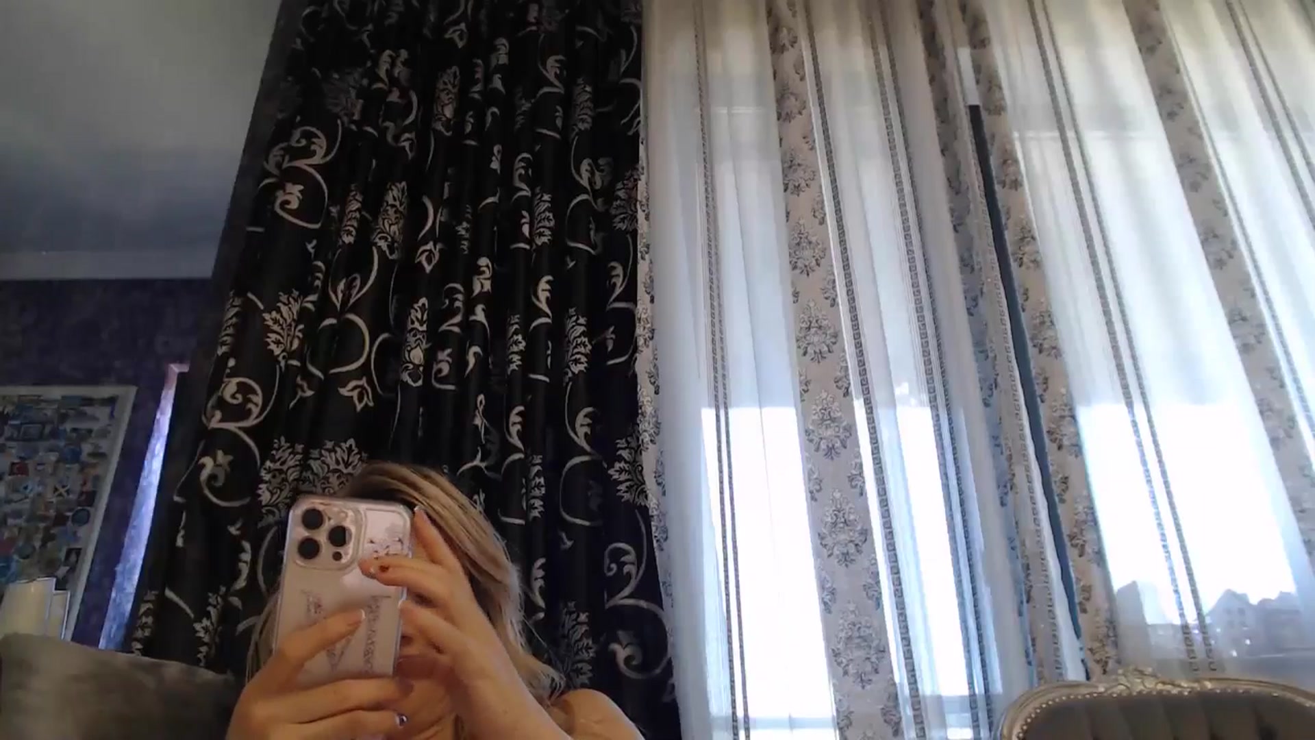 Gallery image thumbnail from SweetyKimmy's myfreecams stream on, 09/19/2025, 06:46 image 8 of 20
