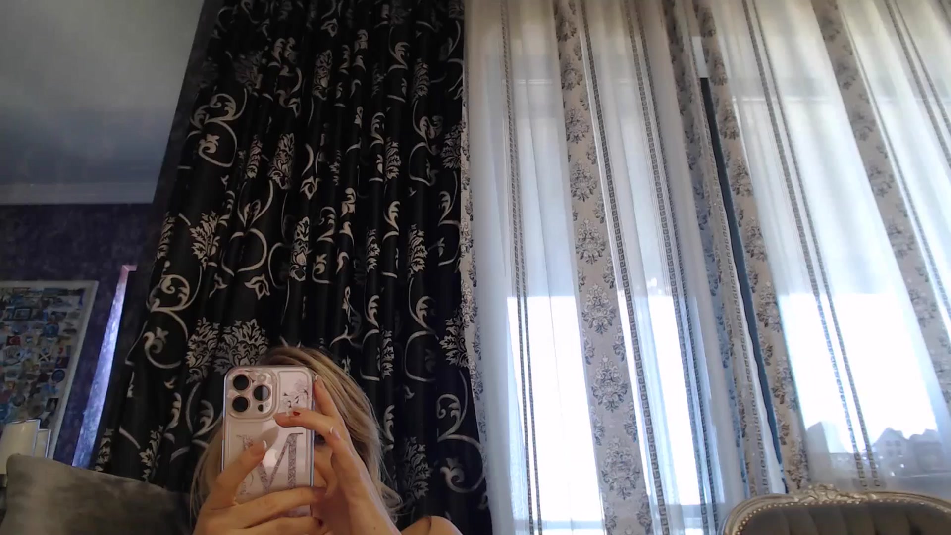 Gallery image thumbnail from SweetyKimmy's myfreecams stream on, 09/19/2025, 06:46 image 9 of 20