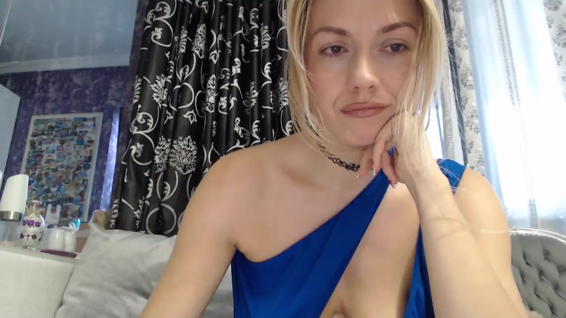 Gallery image thumbnail from SweetyKimmy's myfreecams stream on, 09/30/2025, 06:55 image 4 of 20