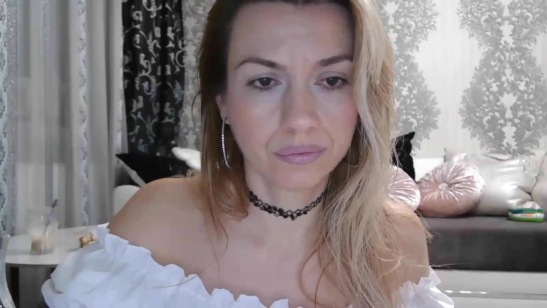 Gallery image thumbnail from SweetyKimmy's myfreecams stream on, 10/15/2025, 04:47 image 8 of 20