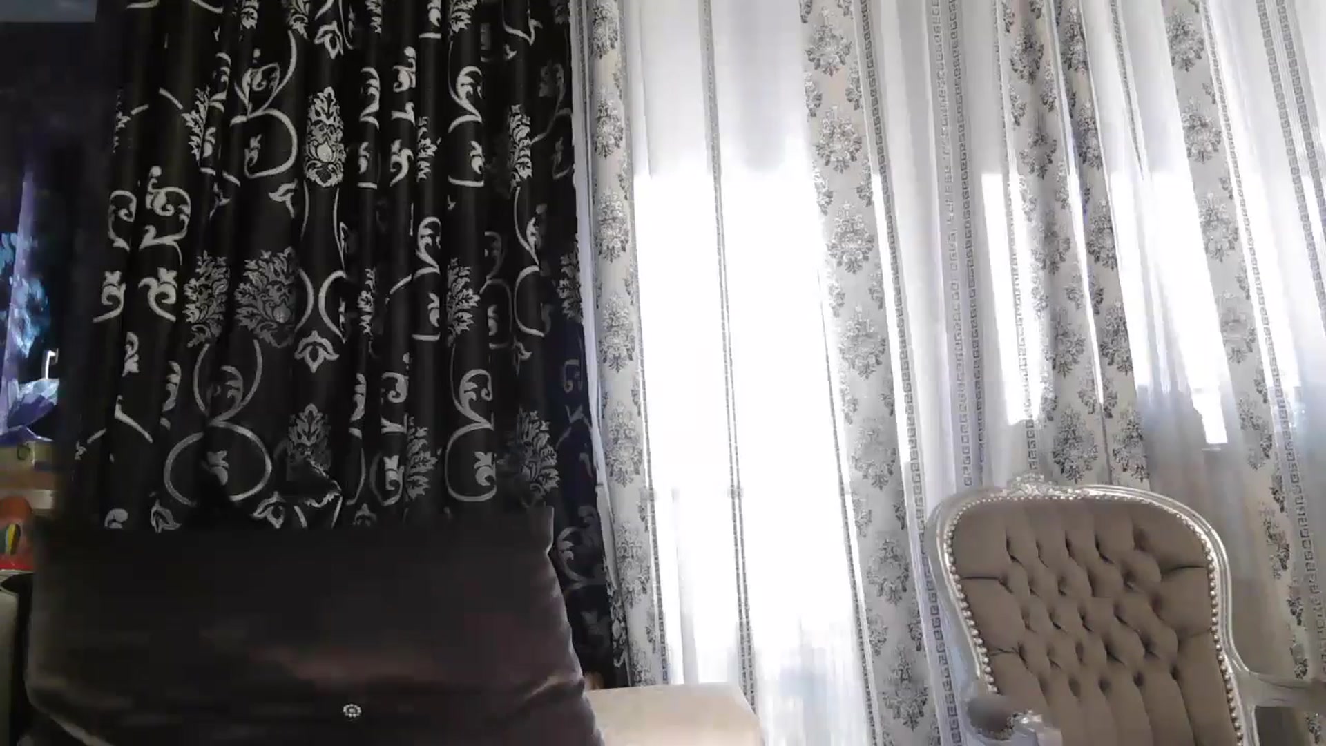 Gallery image thumbnail from SweetyKimmy's myfreecams stream on, 10/17/2025, 06:30 image 12 of 20