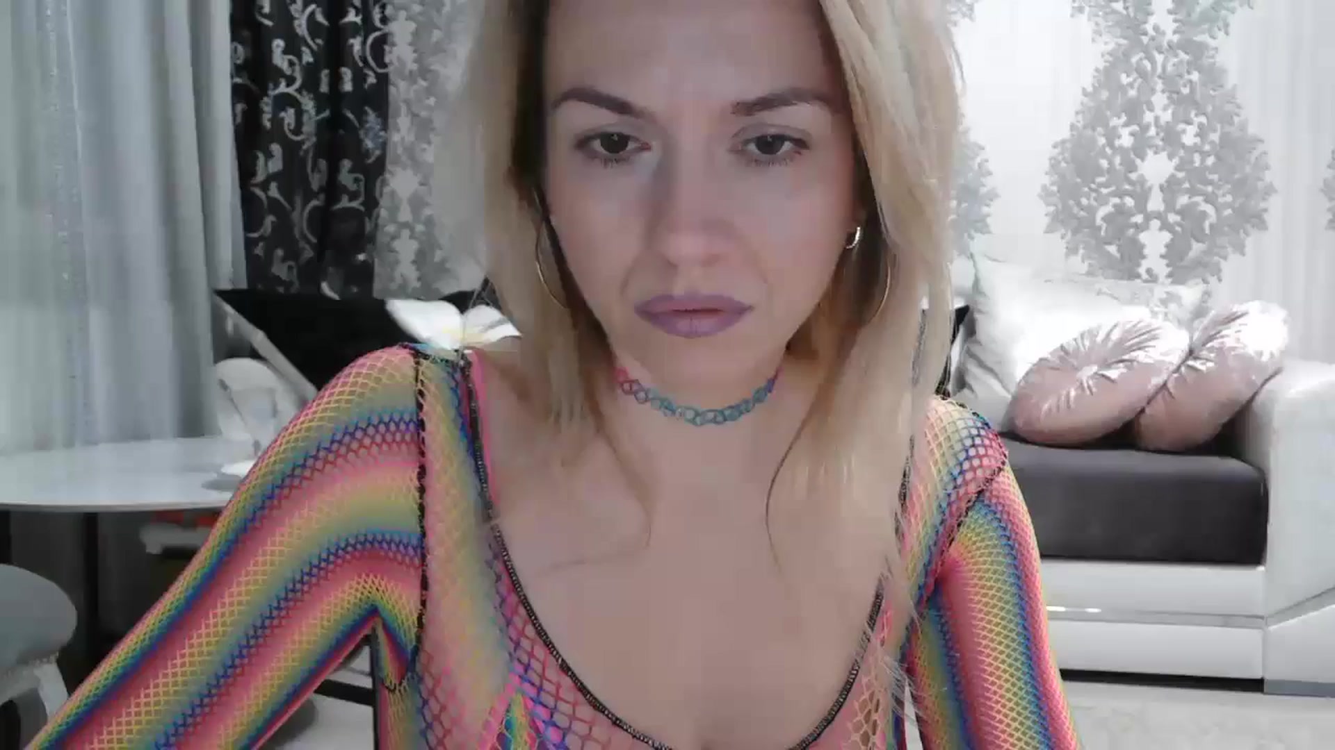 Gallery image thumbnail from SweetyKimmy's myfreecams stream on, 10/17/2025, 06:30 image 2 of 20