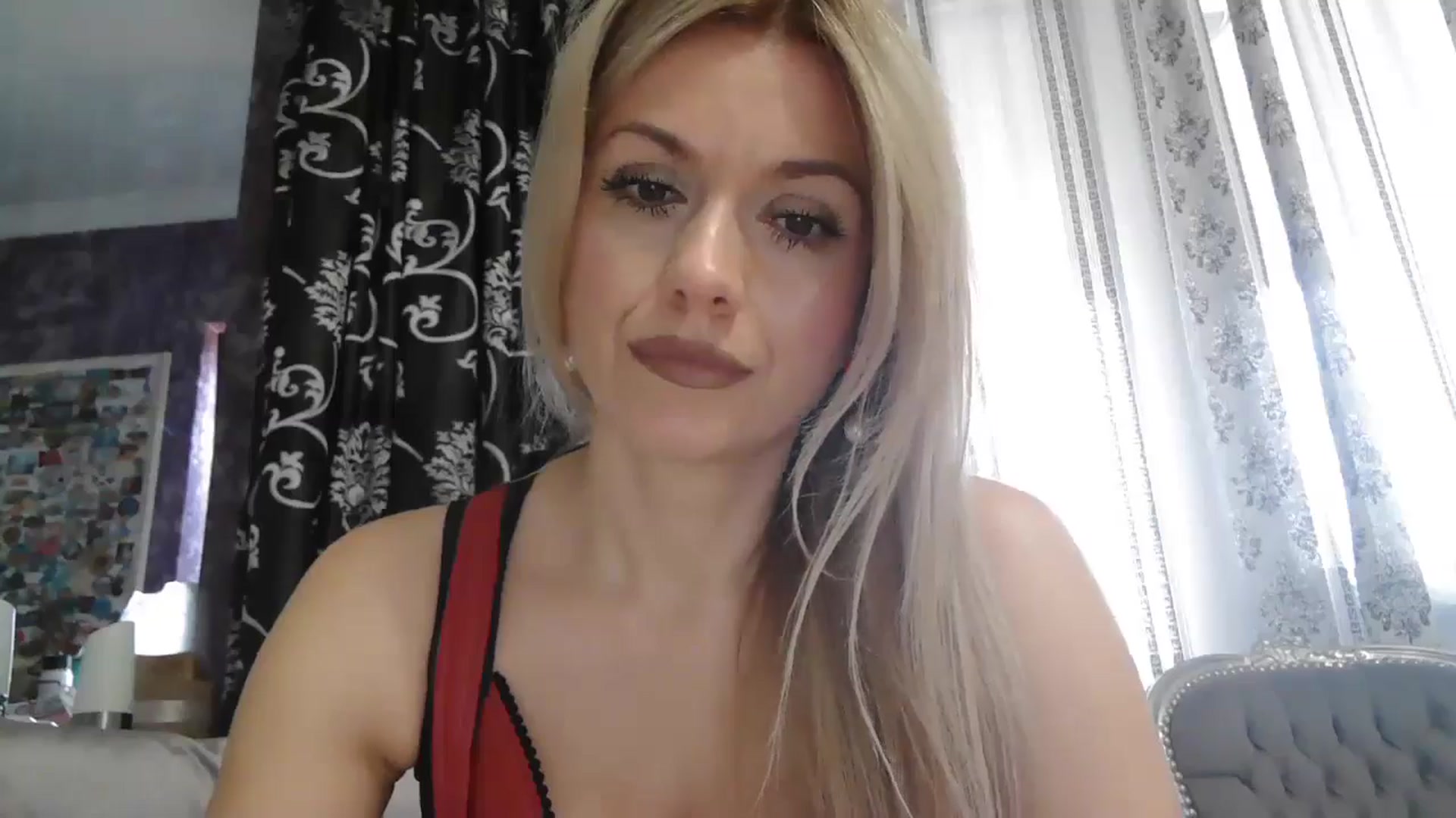 Gallery image thumbnail from SweetyKimmy's myfreecams stream on, 10/24/2025, 06:19 image 17 of 20
