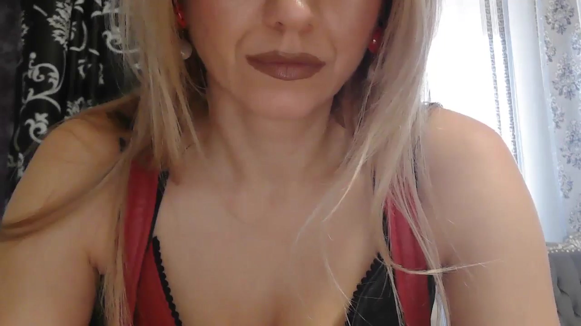 Gallery image thumbnail from SweetyKimmy's myfreecams stream on, 10/24/2025, 06:19 image 19 of 20