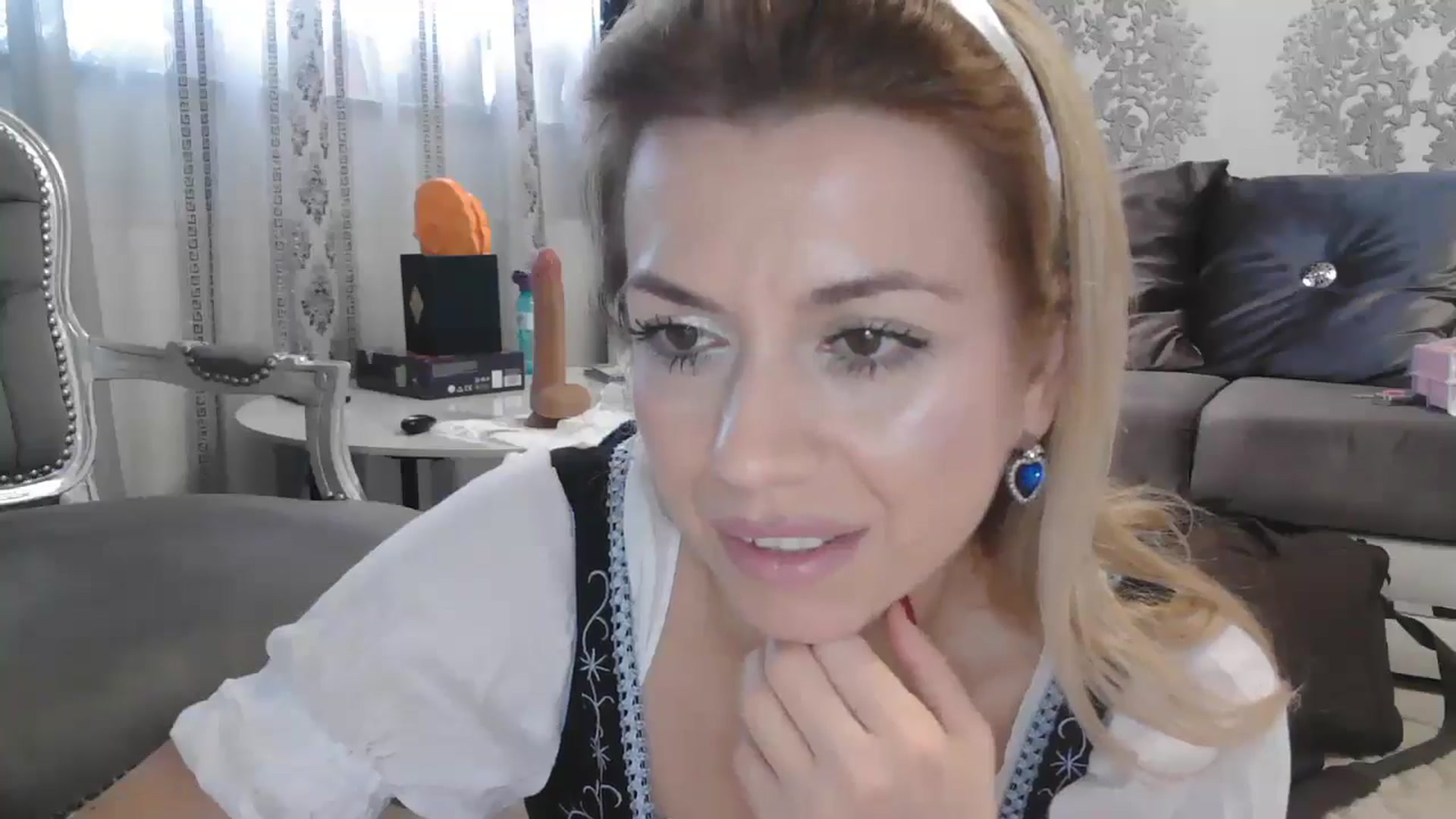 Gallery image thumbnail from SweetyKimmy's myfreecams stream on, 10/30/2025, 07:52 image 8 of 20