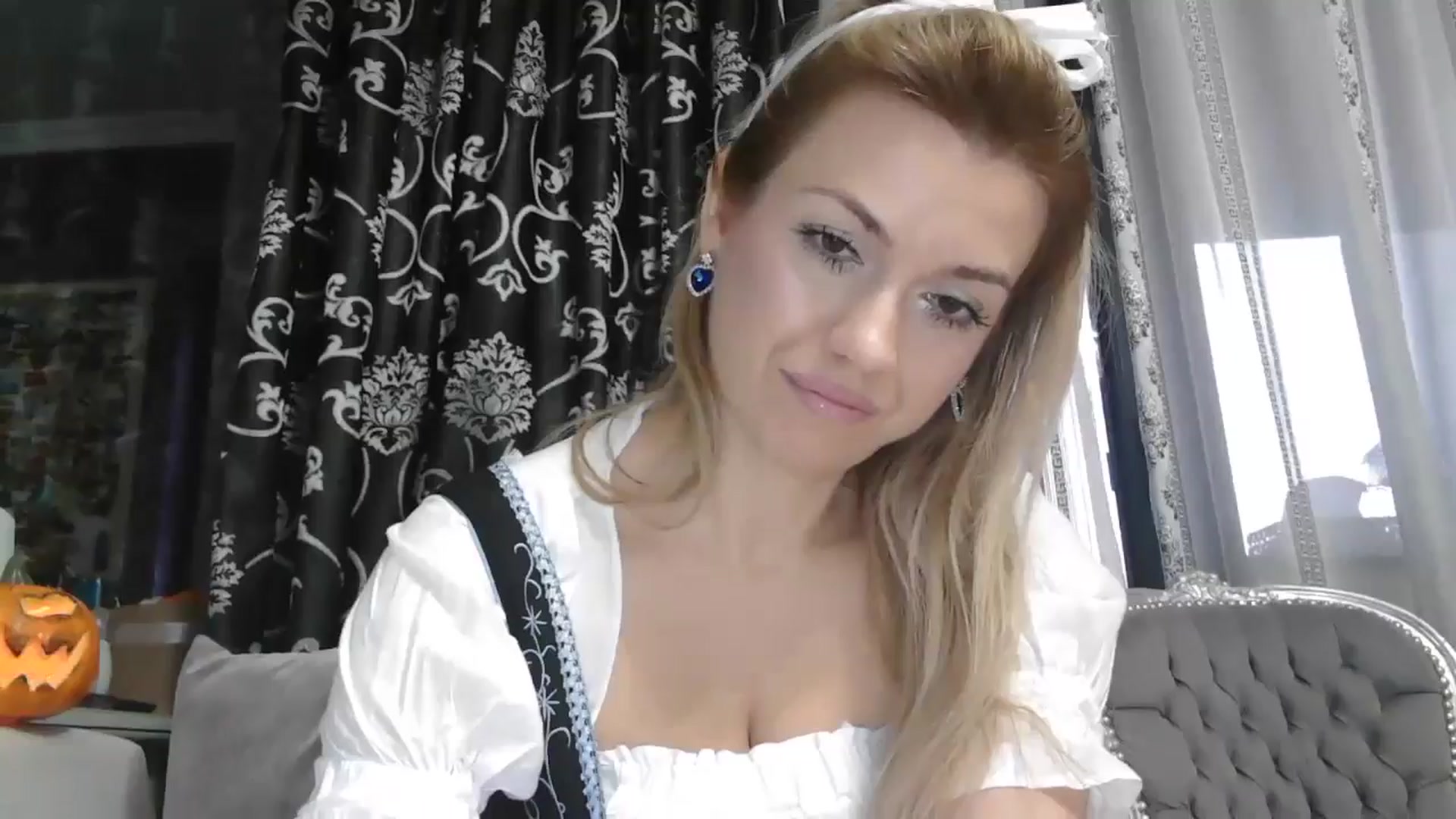 Gallery image thumbnail from SweetyKimmy's myfreecams stream on, 10/30/2025, 07:52 image 1 of 20
