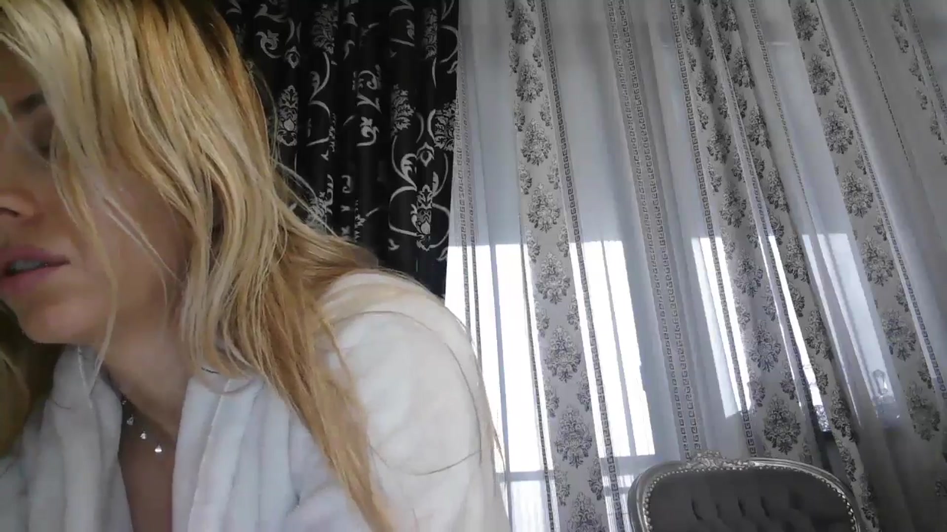Gallery image thumbnail from SweetyKimmy's myfreecams stream on, 11/05/2025, 06:40 image 5 of 20