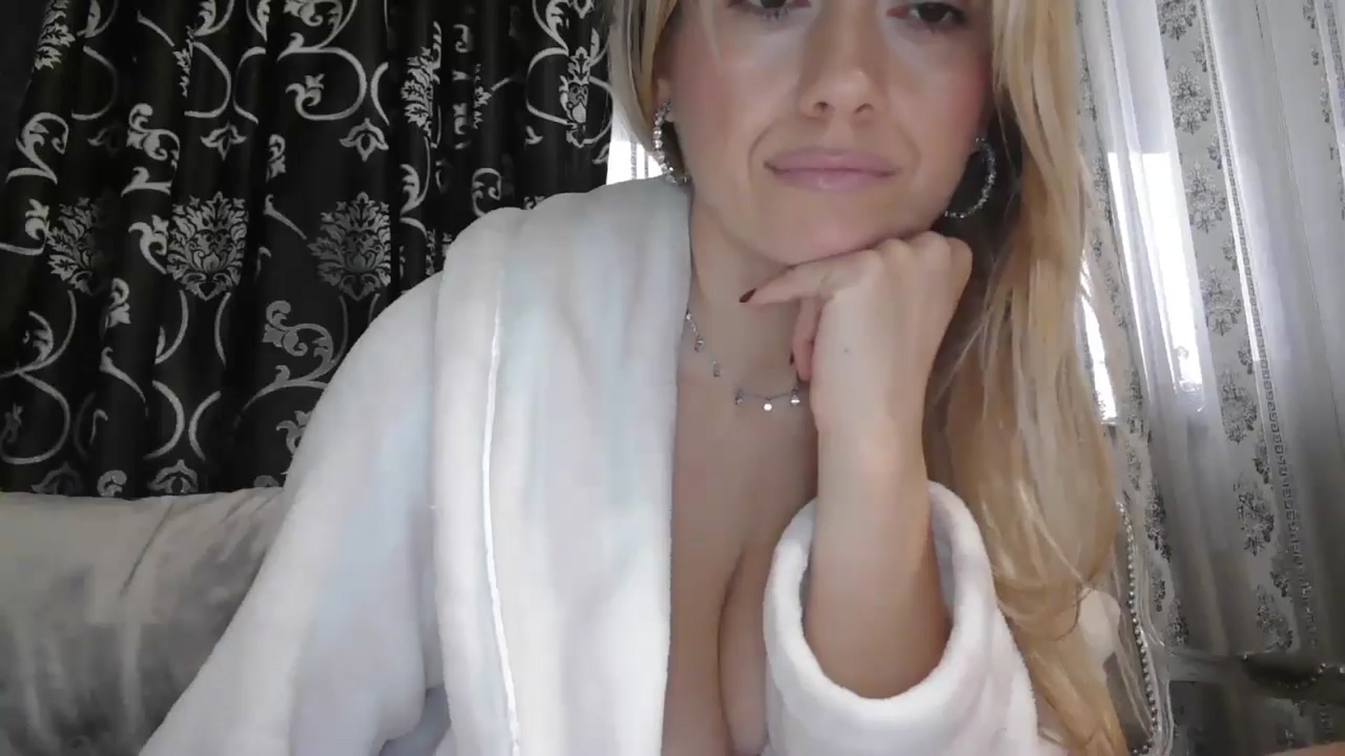 Gallery image thumbnail from SweetyKimmy's myfreecams stream on, 11/05/2025, 06:54 image 13 of 20