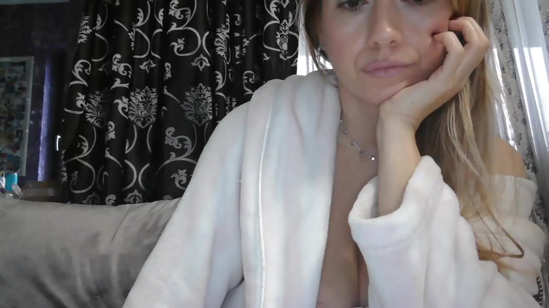Gallery image thumbnail from SweetyKimmy's myfreecams stream on, 11/05/2025, 06:54 image 16 of 20