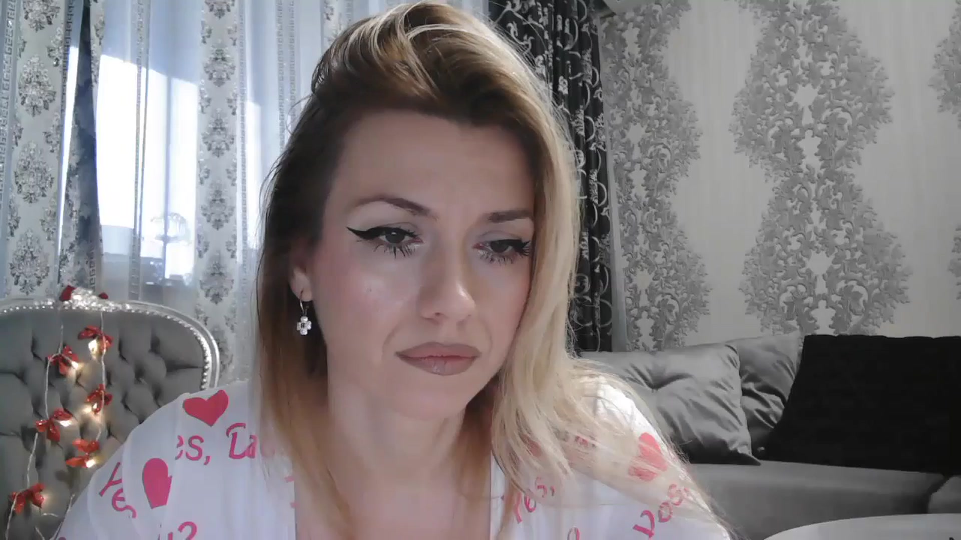 Gallery image thumbnail from SweetyKimmy's myfreecams stream on, 11/08/2025, 07:35 image 4 of 20
