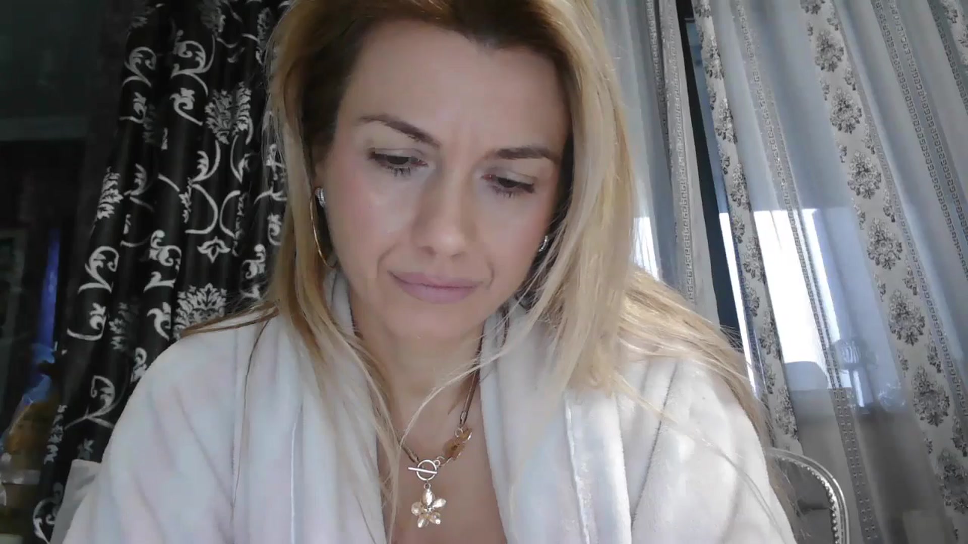 Gallery image thumbnail from SweetyKimmy's myfreecams stream on, 11/10/2025, 05:59 image 3 of 20
