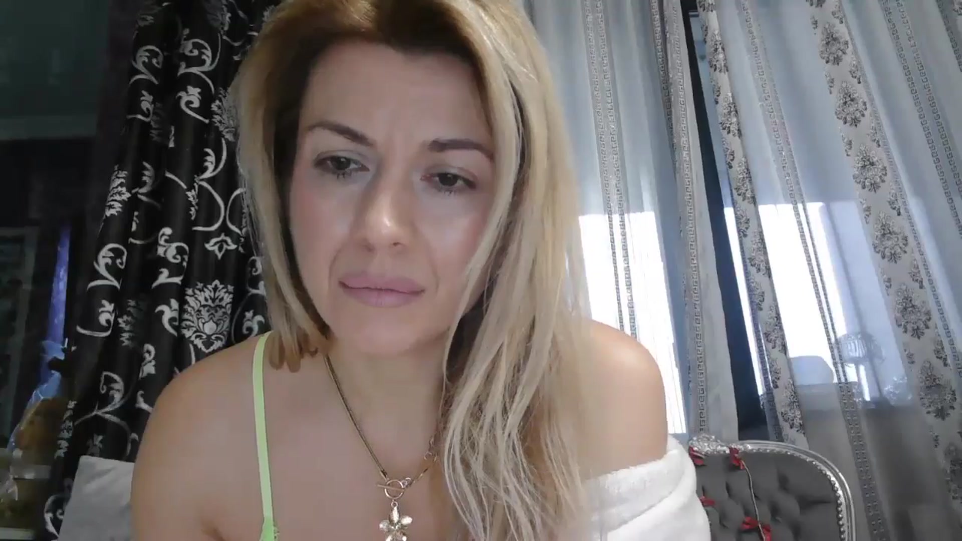 Gallery image thumbnail from SweetyKimmy's myfreecams stream on, 11/10/2025, 06:34 image 4 of 20