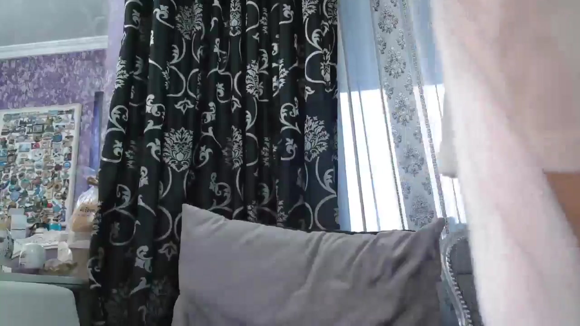 Gallery image thumbnail from SweetyKimmy's myfreecams stream on, 11/10/2025, 07:48 image 17 of 20