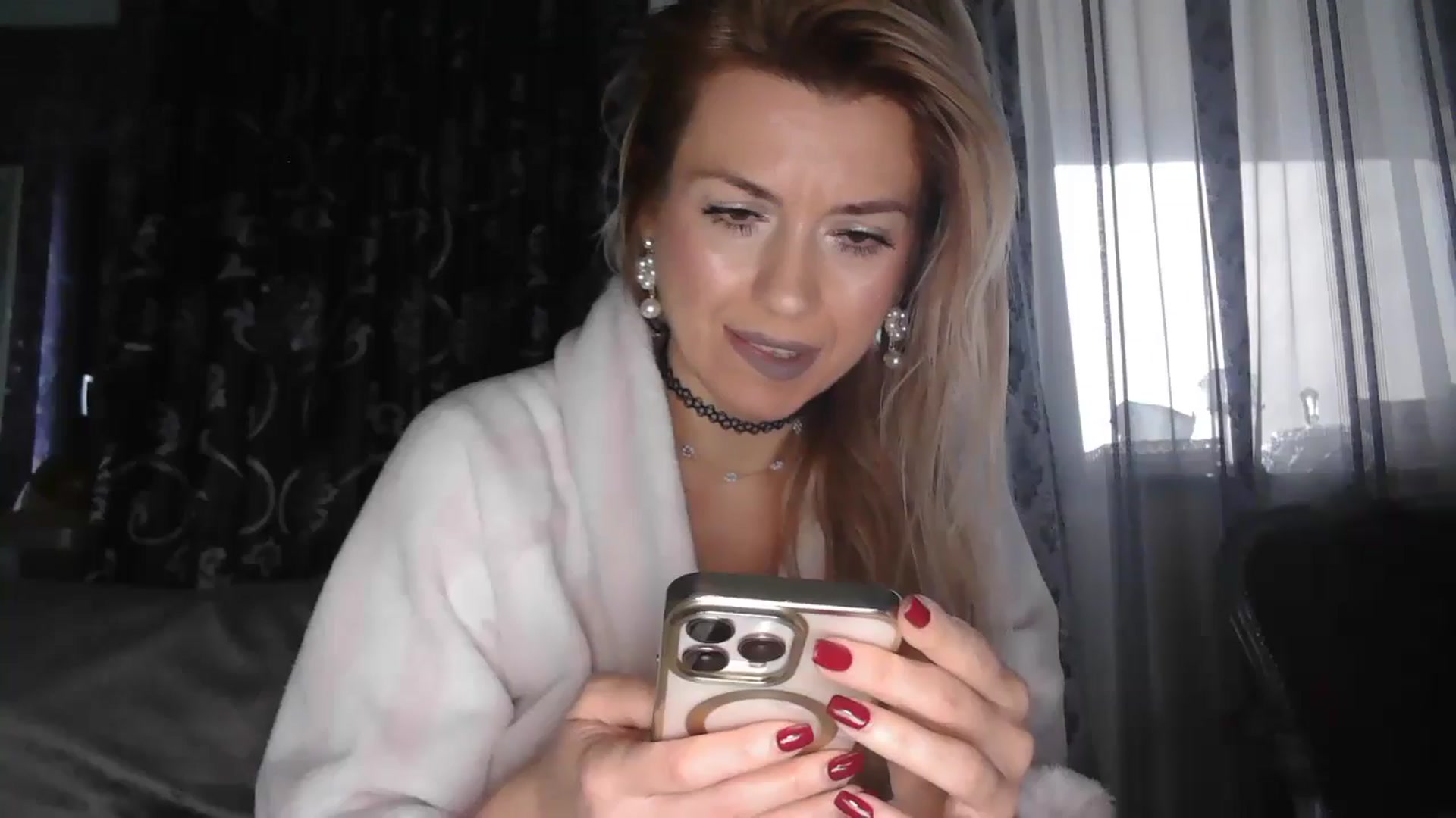 Gallery image thumbnail from SweetyKimmy's myfreecams stream on, 11/11/2025, 06:18 image 17 of 20