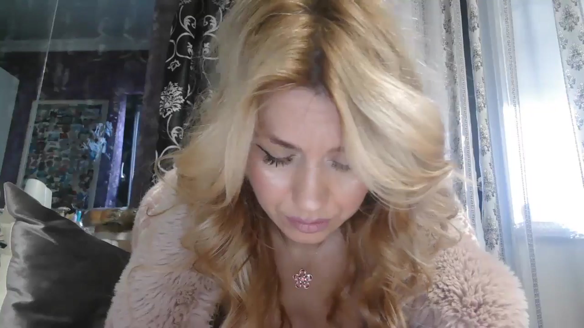 Gallery image thumbnail from SweetyKimmy's myfreecams stream on, 11/15/2025, 06:39 image 19 of 20