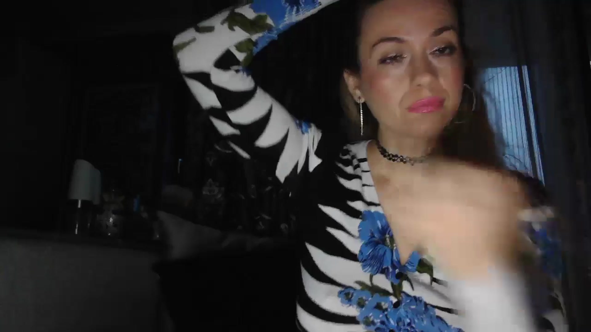 Gallery image thumbnail from SweetyKimmy's myfreecams stream on, 11/18/2025, 07:48 image 3 of 20
