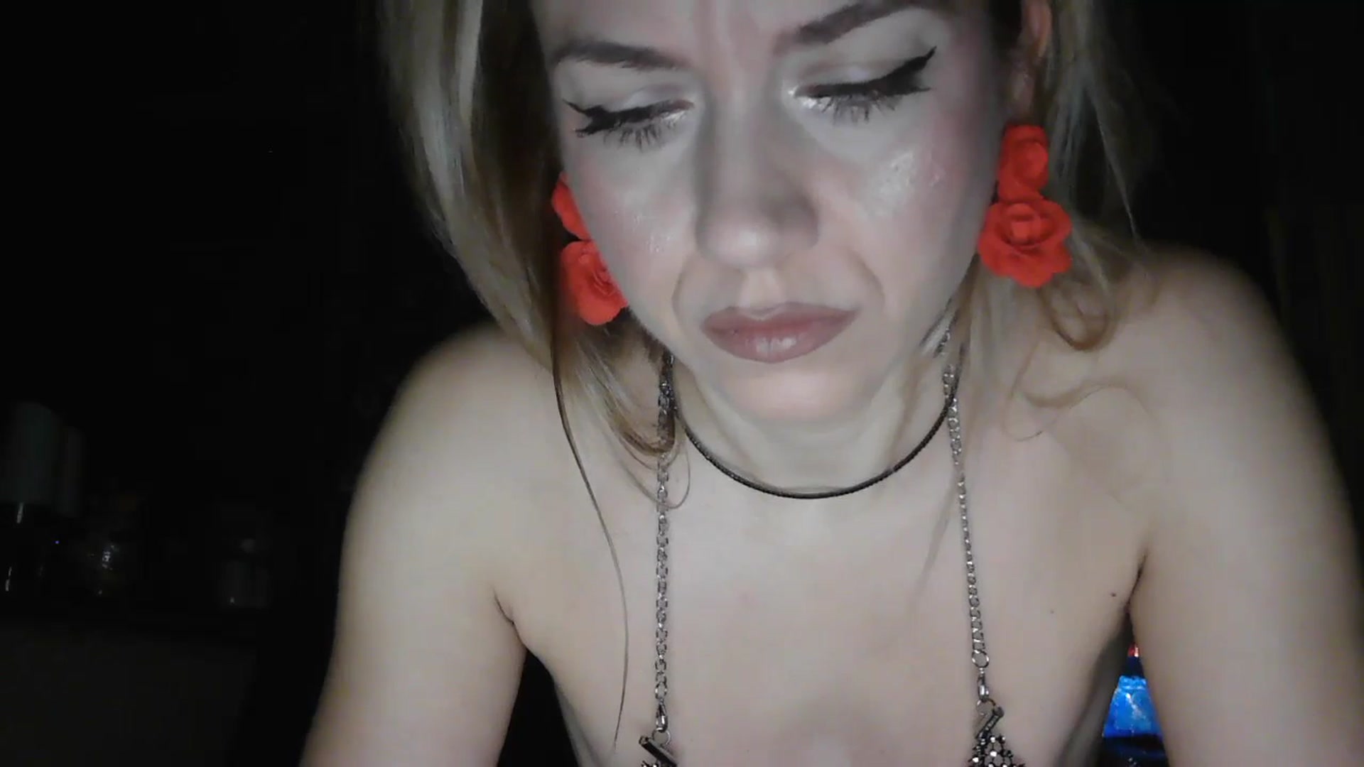 Gallery image thumbnail from SweetyKimmy's myfreecams stream on, 11/19/2025, 04:34 image 7 of 20