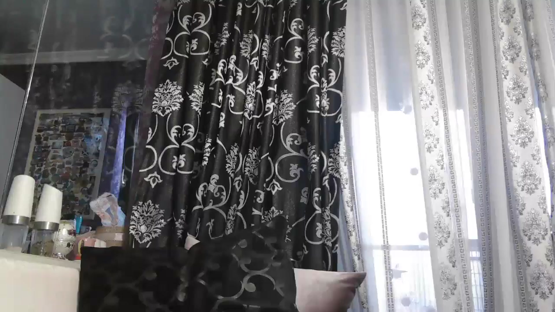 Gallery image thumbnail from SweetyKimmy's myfreecams stream on, 11/21/2025, 07:51 image 6 of 20