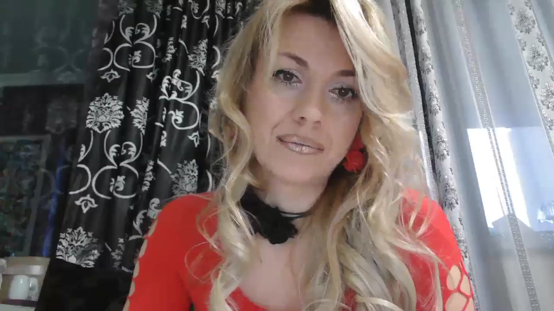 Gallery image thumbnail from SweetyKimmy's myfreecams stream on, 11/28/2025, 06:30 image 6 of 20