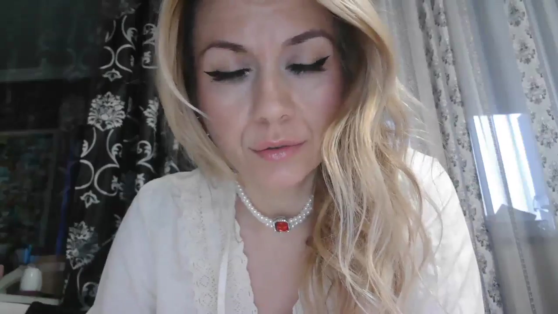 Gallery image thumbnail from SweetyKimmy's myfreecams stream on, 12/01/2025, 06:23 image 16 of 20