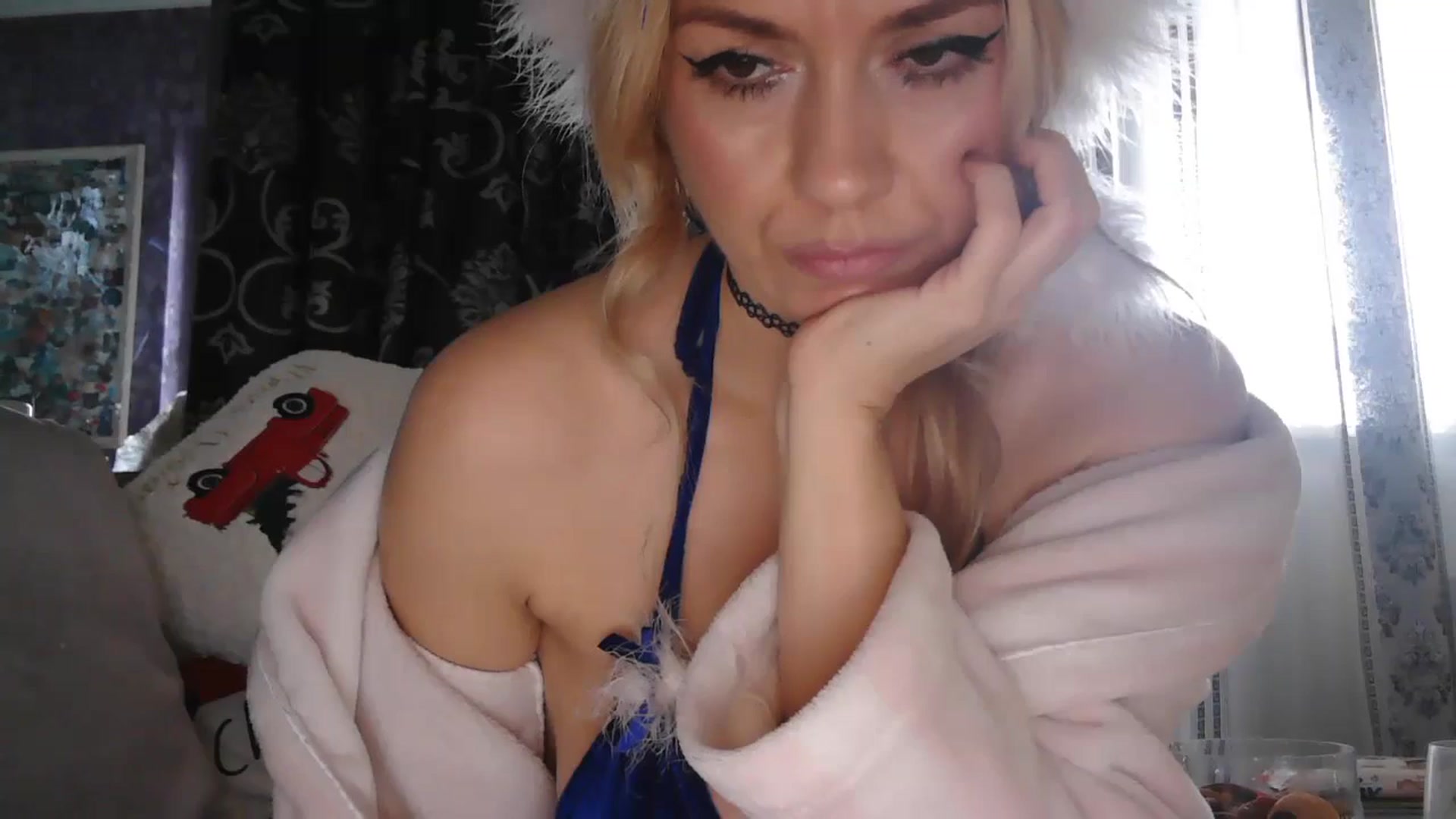 Gallery image thumbnail from SweetyKimmy's myfreecams stream on, 12/11/2025, 07:18 image 15 of 20