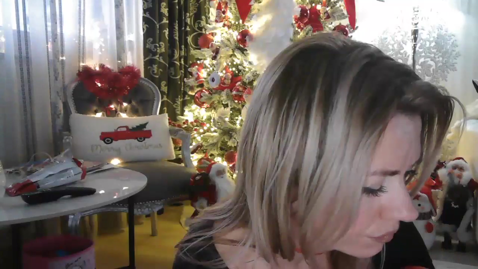 Gallery image thumbnail from SweetyKimmy's myfreecams stream on, 12/13/2025, 06:13 image 20 of 20