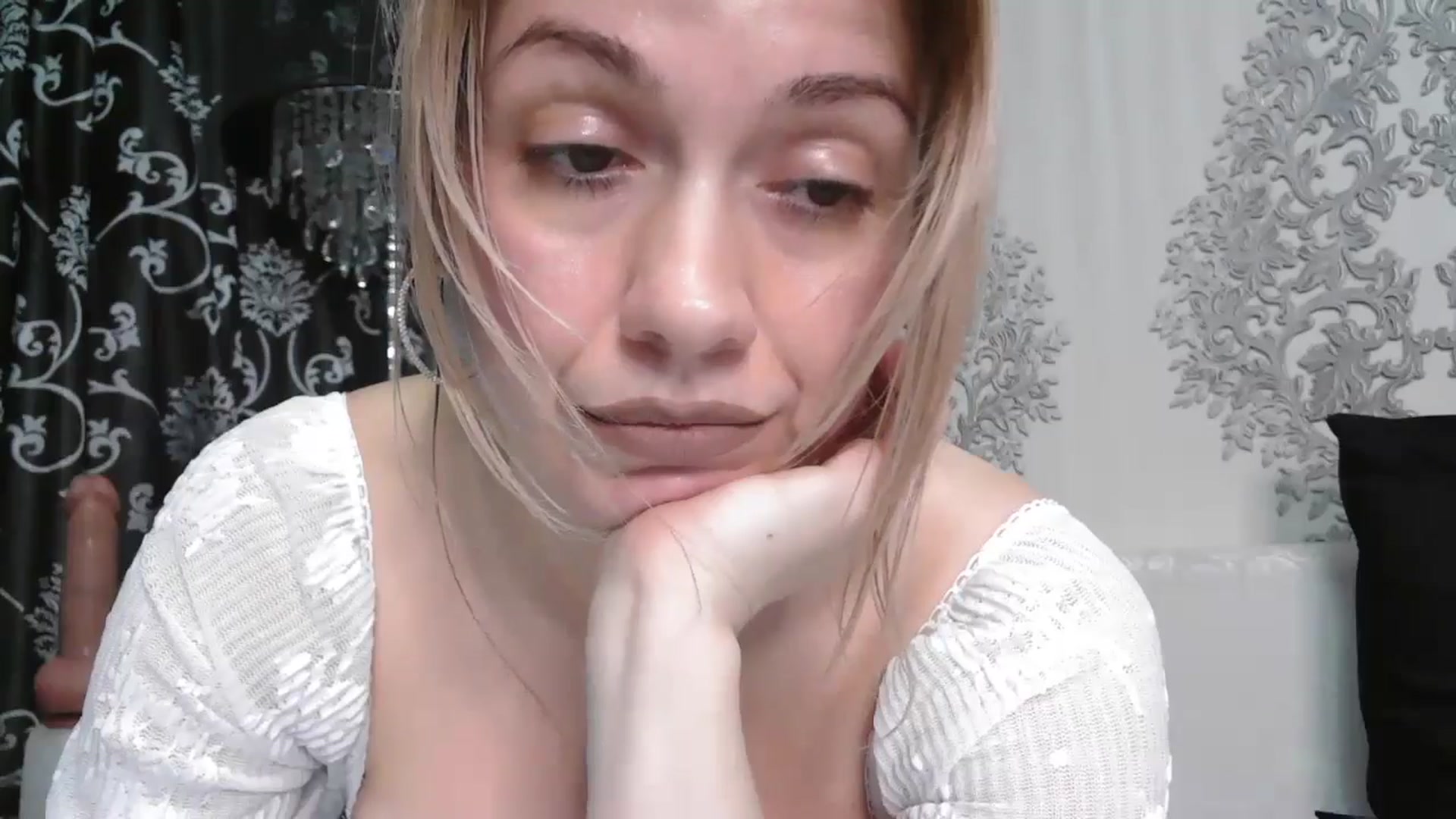 Gallery image thumbnail from SweetyKimmy's myfreecams stream on, 01/09/2026, 06:44 image 15 of 20