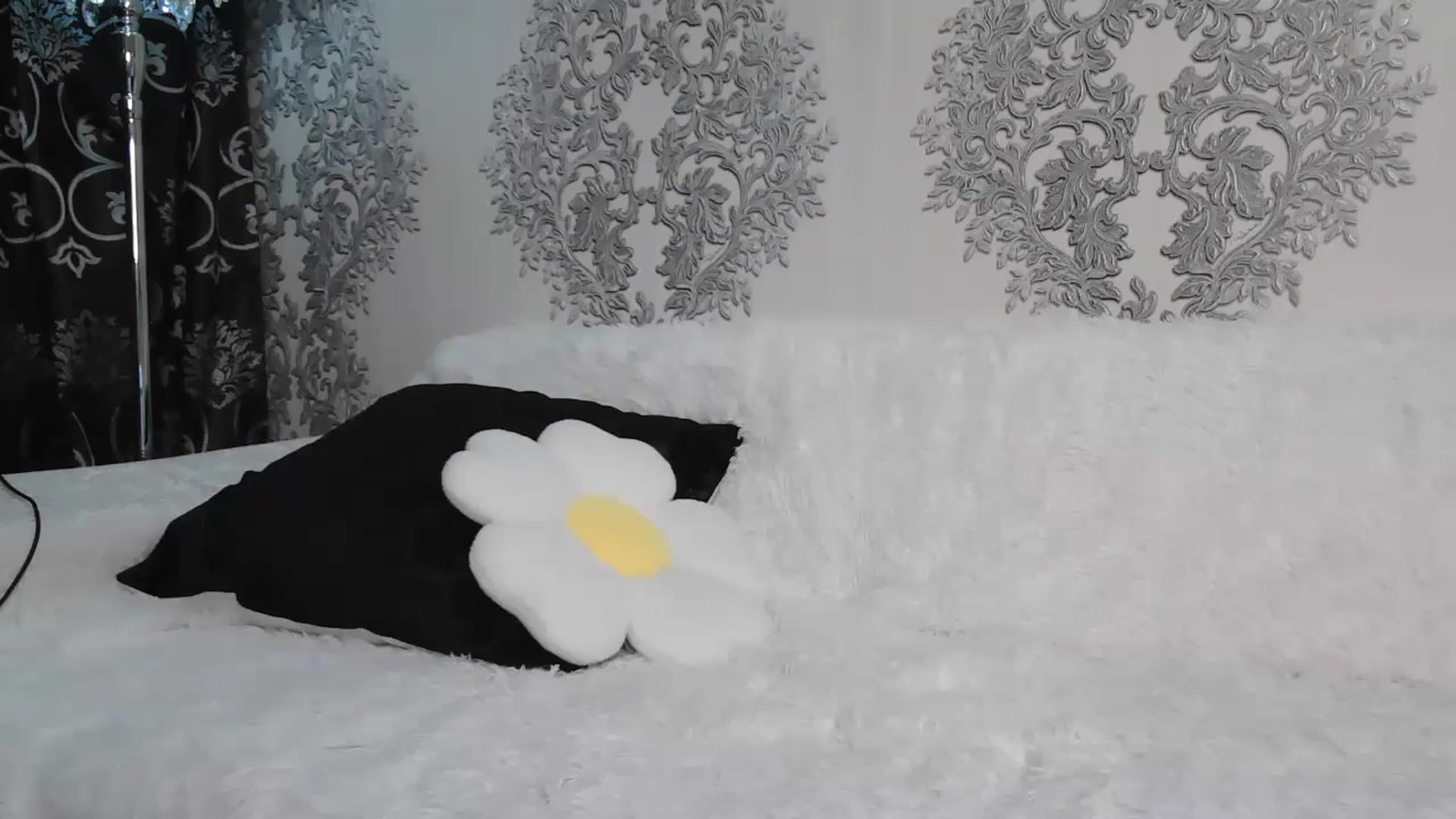 Gallery image thumbnail from SweetyKimmy's myfreecams stream on, 01/12/2026, 06:34 image 9 of 20