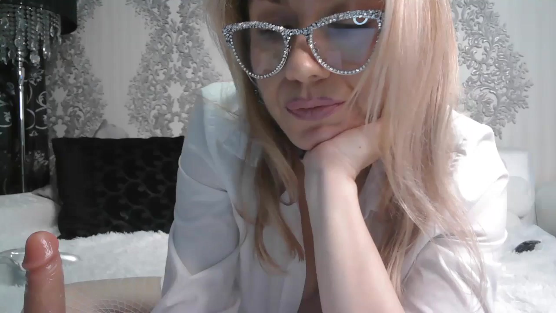 Gallery image thumbnail from SweetyKimmy's myfreecams stream on, 01/13/2026, 07:22 image 7 of 20