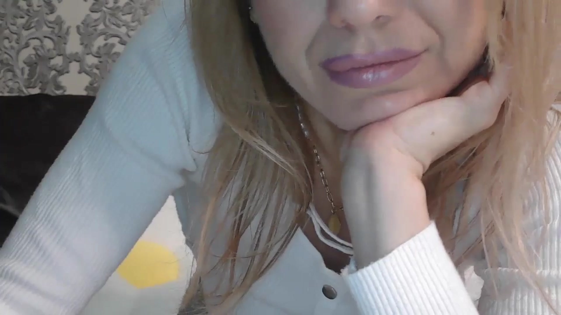 Gallery image thumbnail from SweetyKimmy's myfreecams stream on, 01/16/2026, 06:27 image 11 of 20