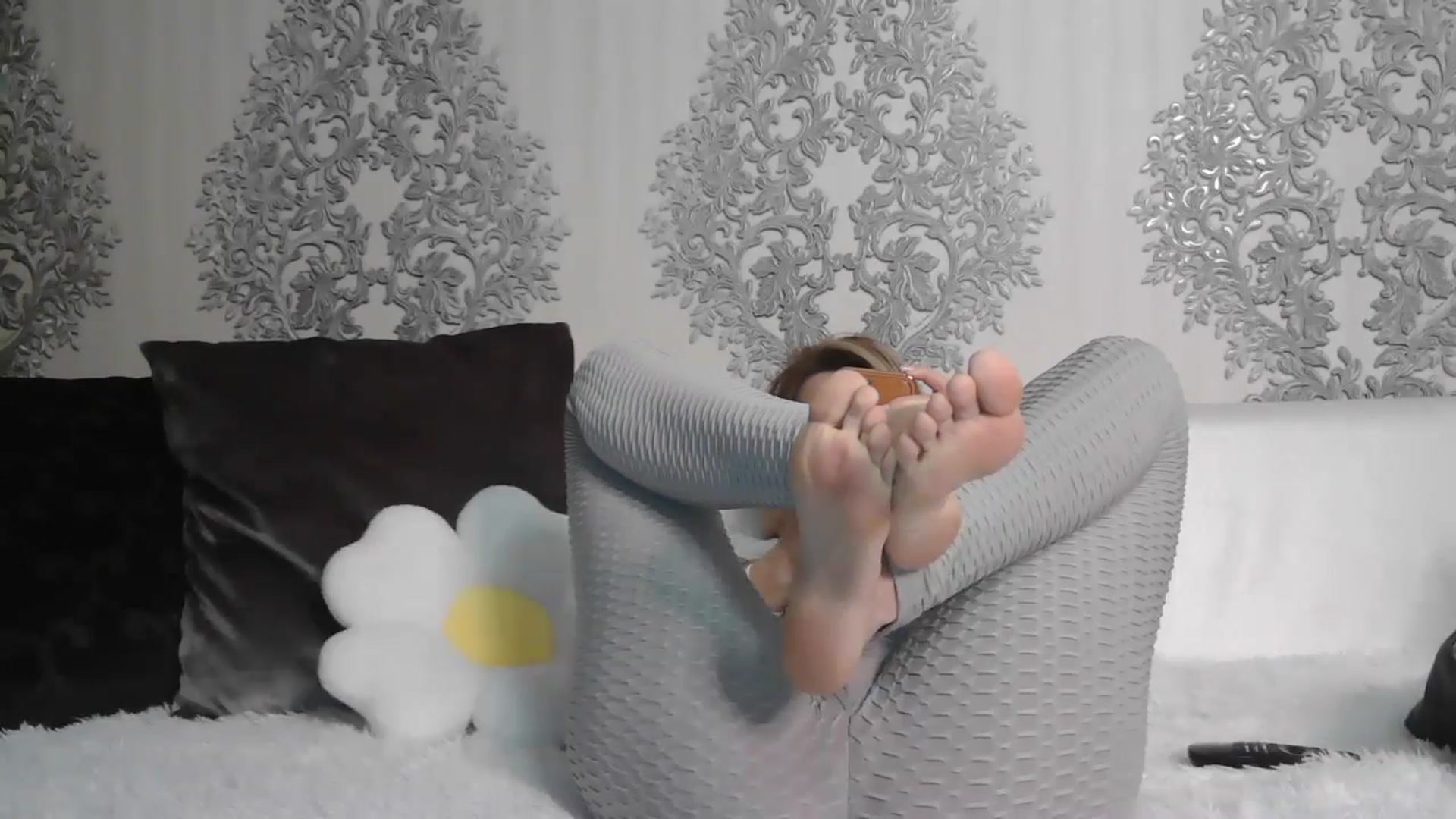 Gallery image thumbnail from SweetyKimmy's myfreecams stream on, 01/16/2026, 06:27 image 8 of 20